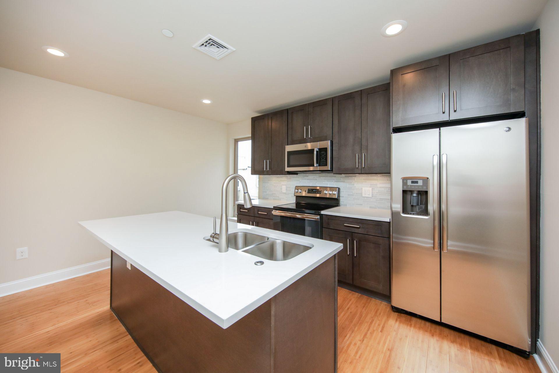 FISHTOWN - Residential Lease