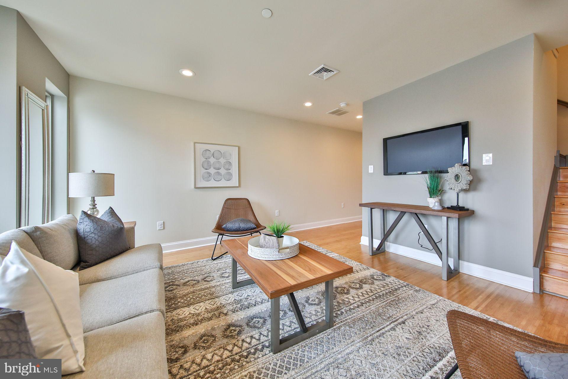 FISHTOWN - Residential Lease