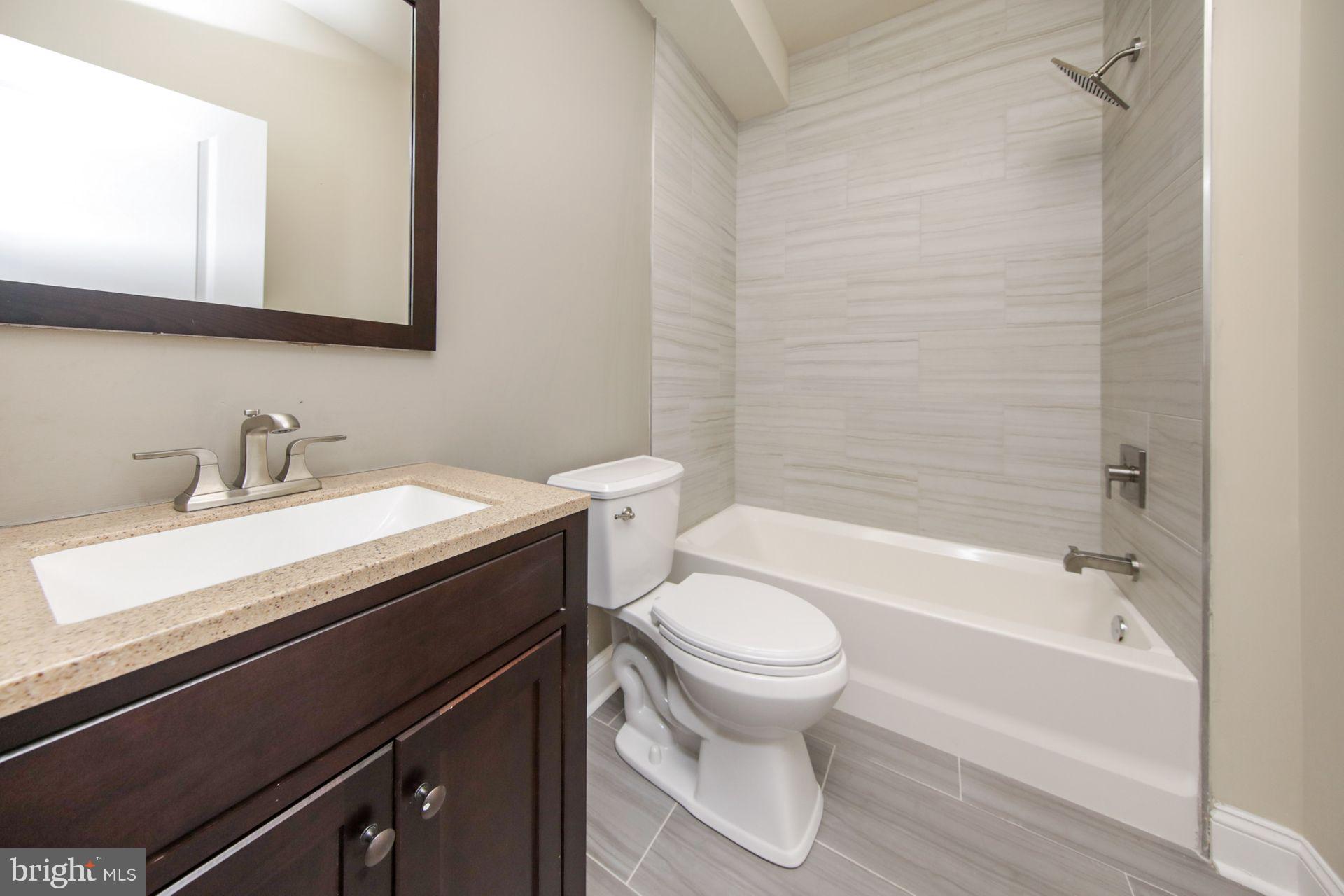 FISHTOWN - Residential Lease