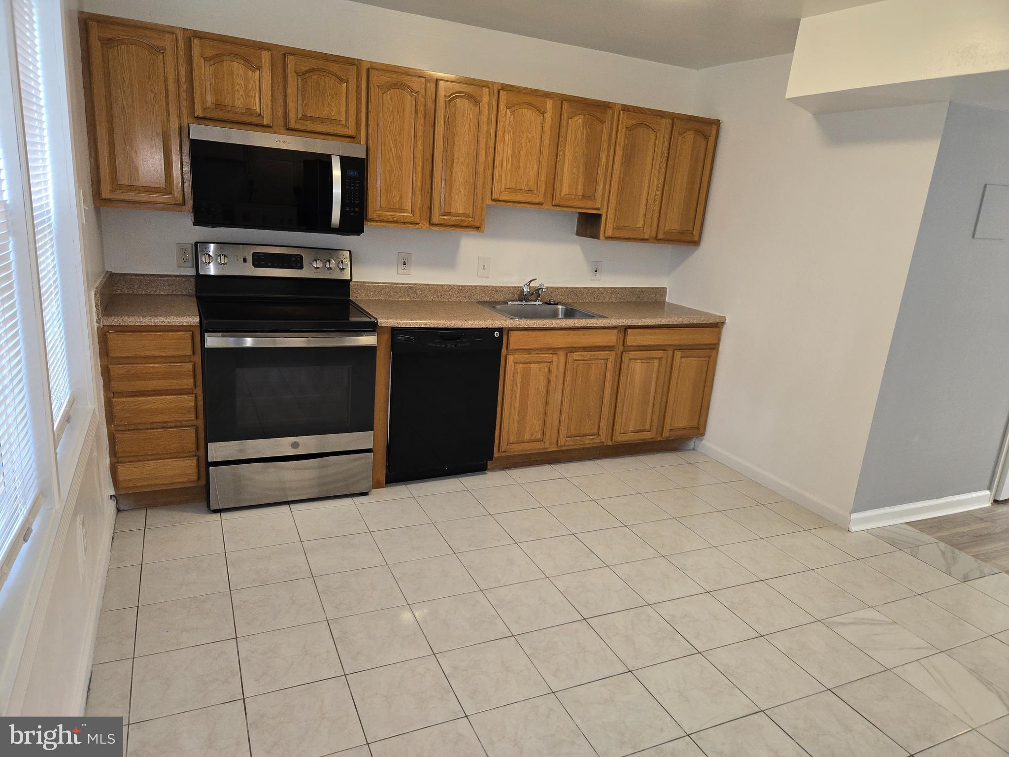 WARFIELD CONDOMINIUMS - Residential