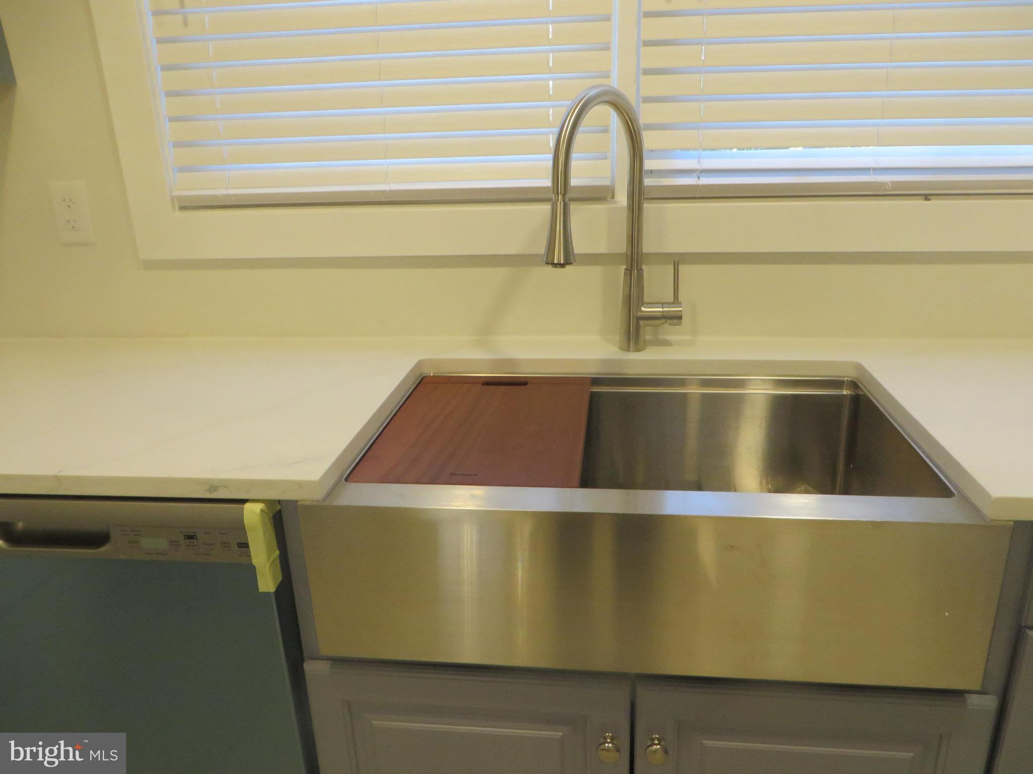 FIVE OAKS ESTATES - Residential