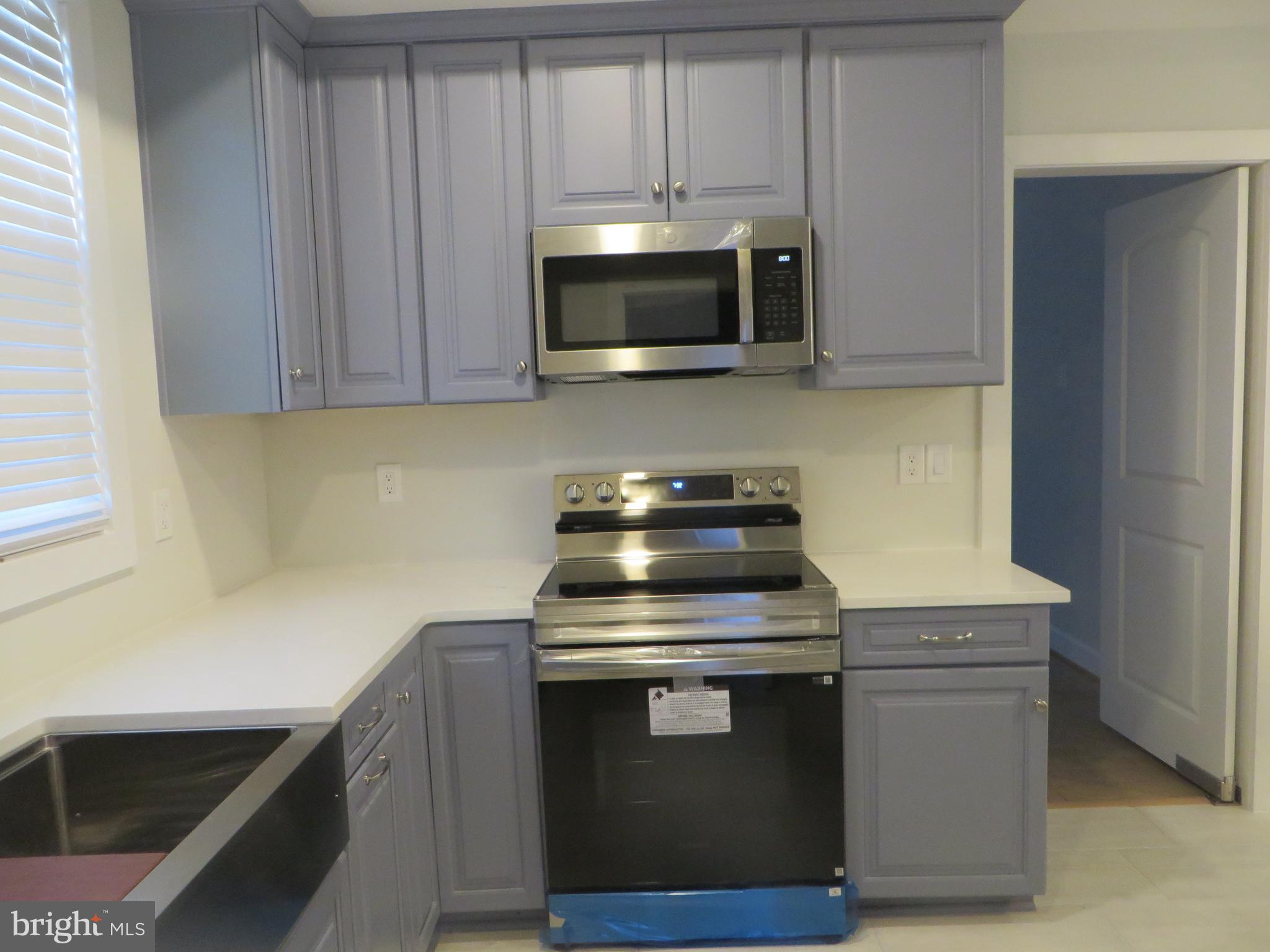 FIVE OAKS ESTATES - Residential