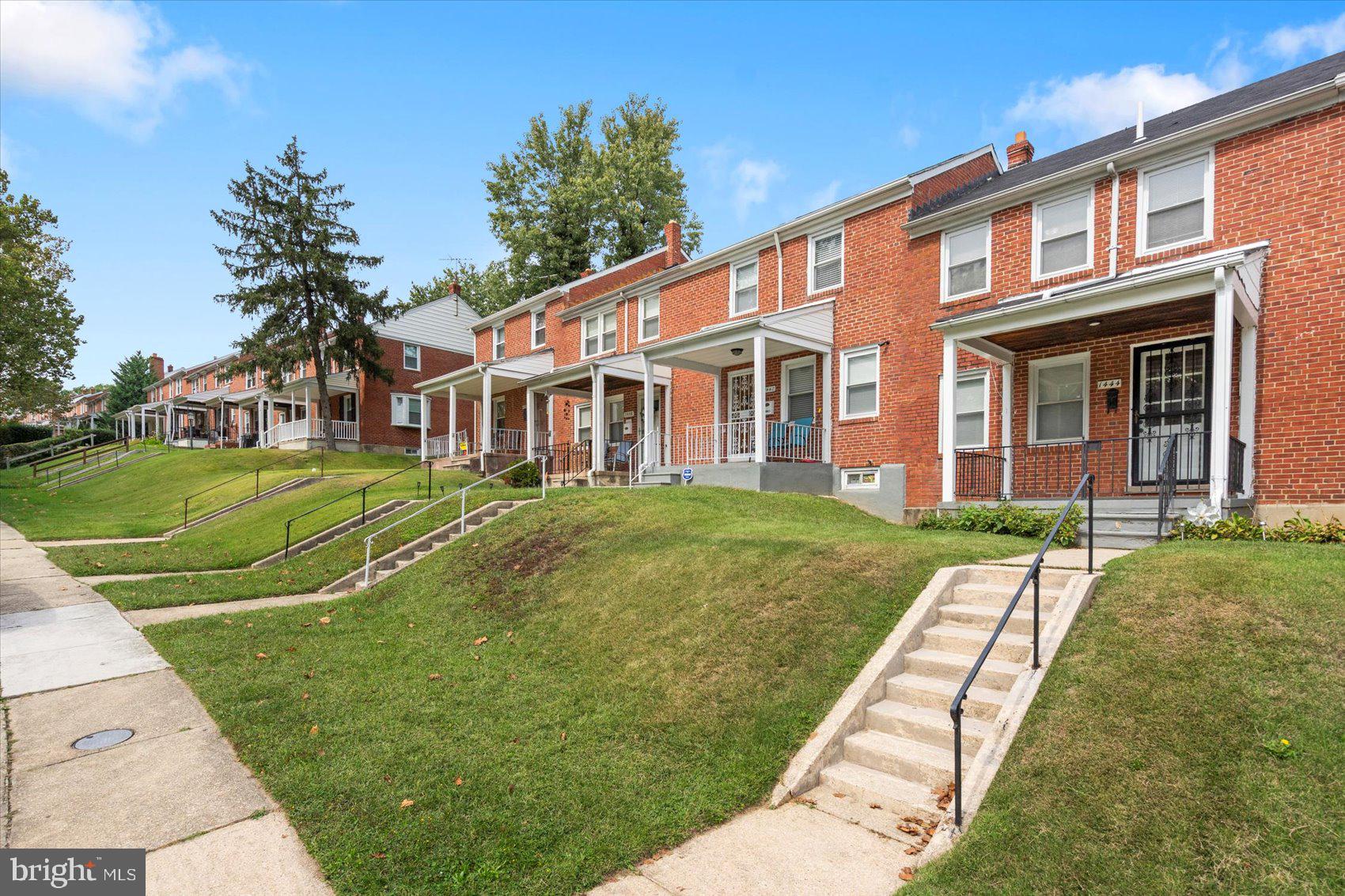 IDLEWOOD - Residential