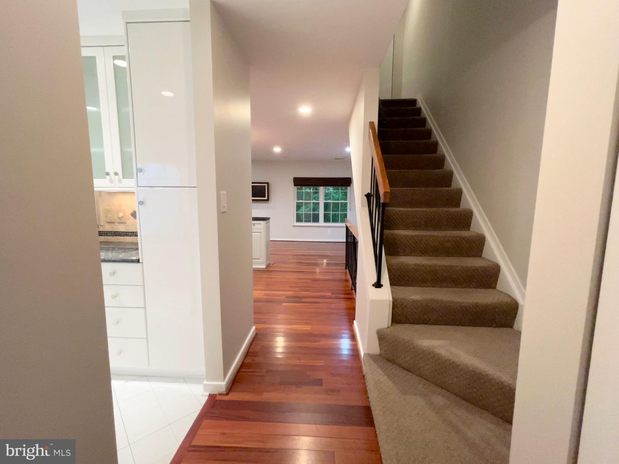 OAKWOOD COMMONS AT BURKE - Residential Lease