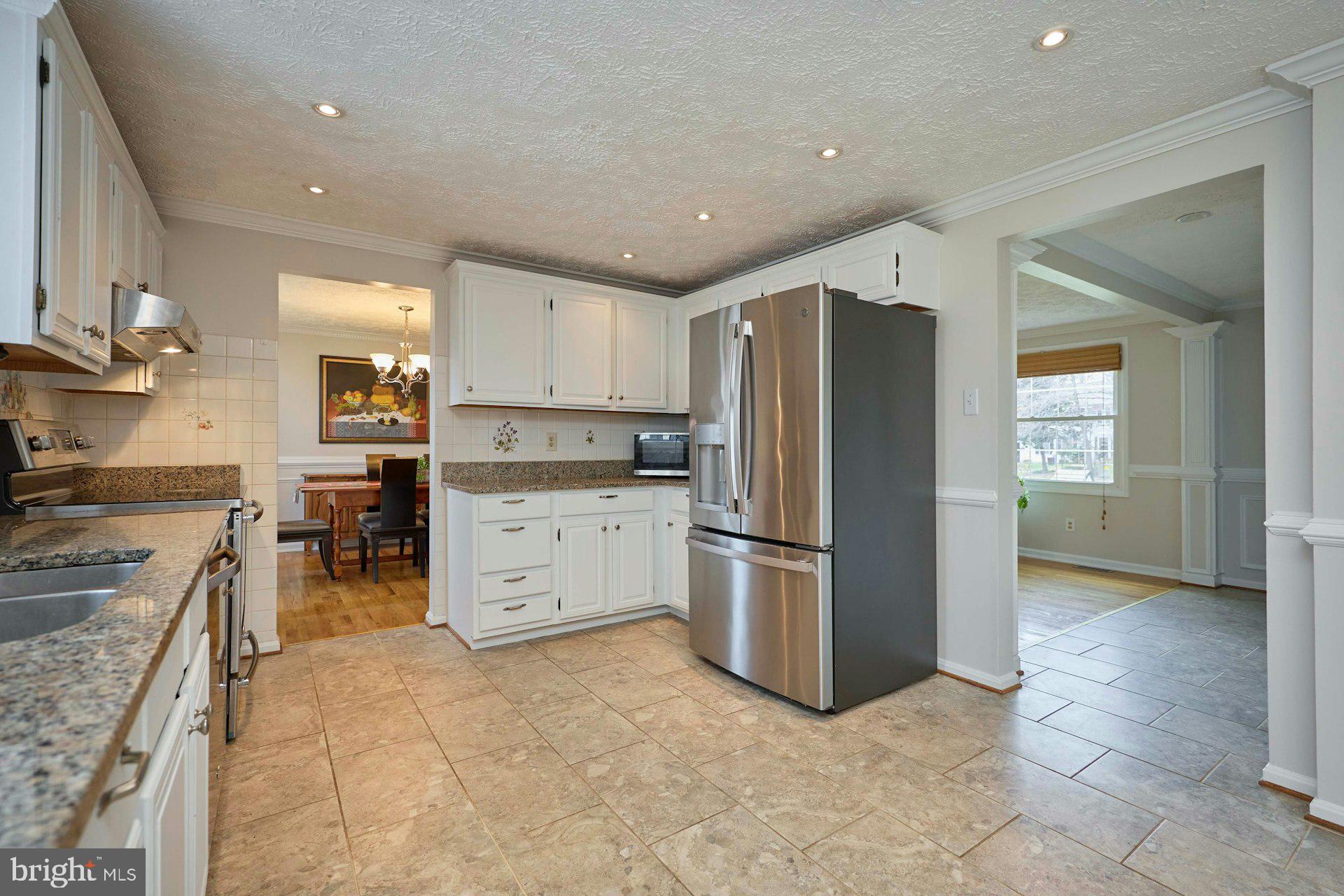 BONNIEMILL ACRES - Residential