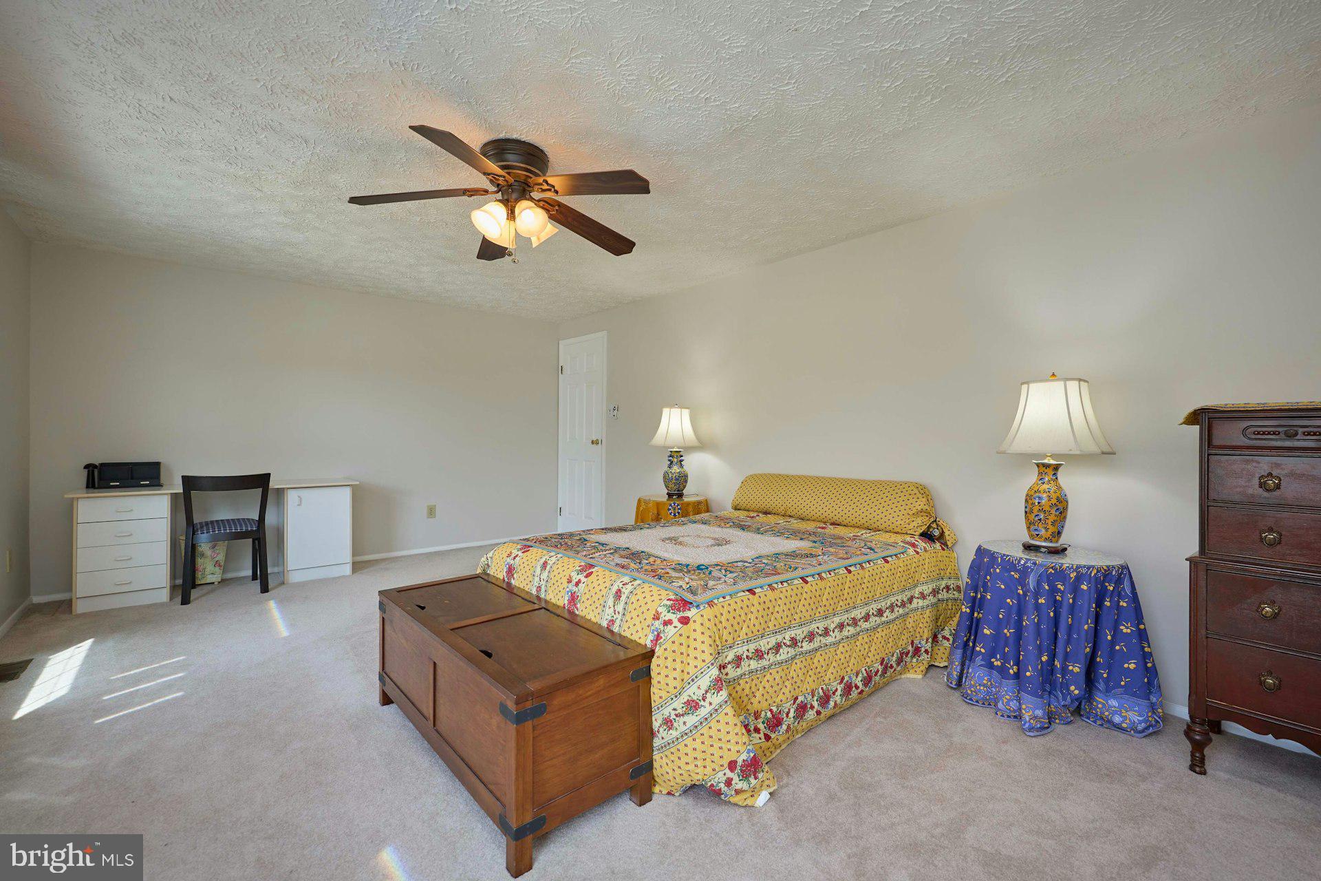 BONNIEMILL ACRES - Residential