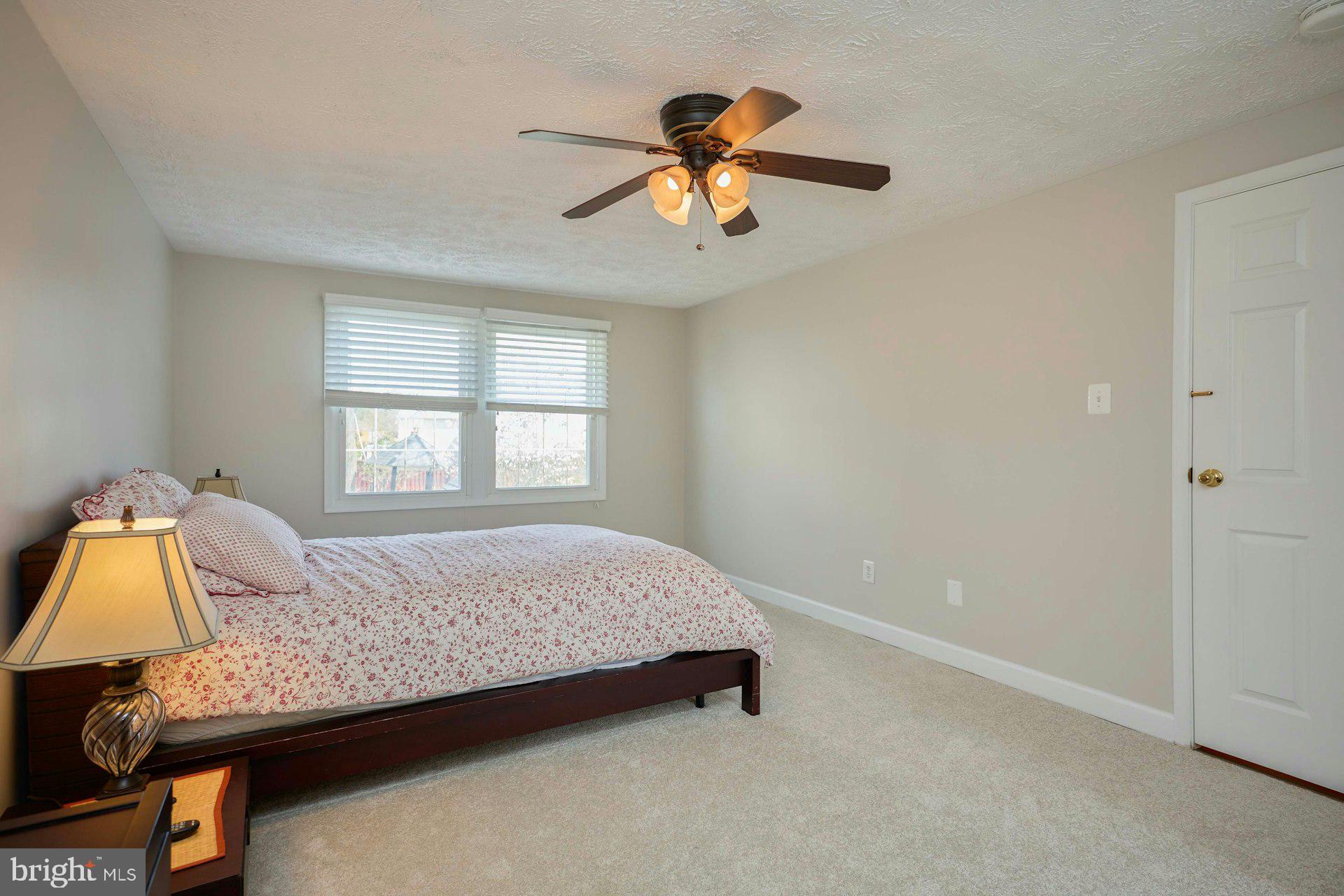 BONNIEMILL ACRES - Residential