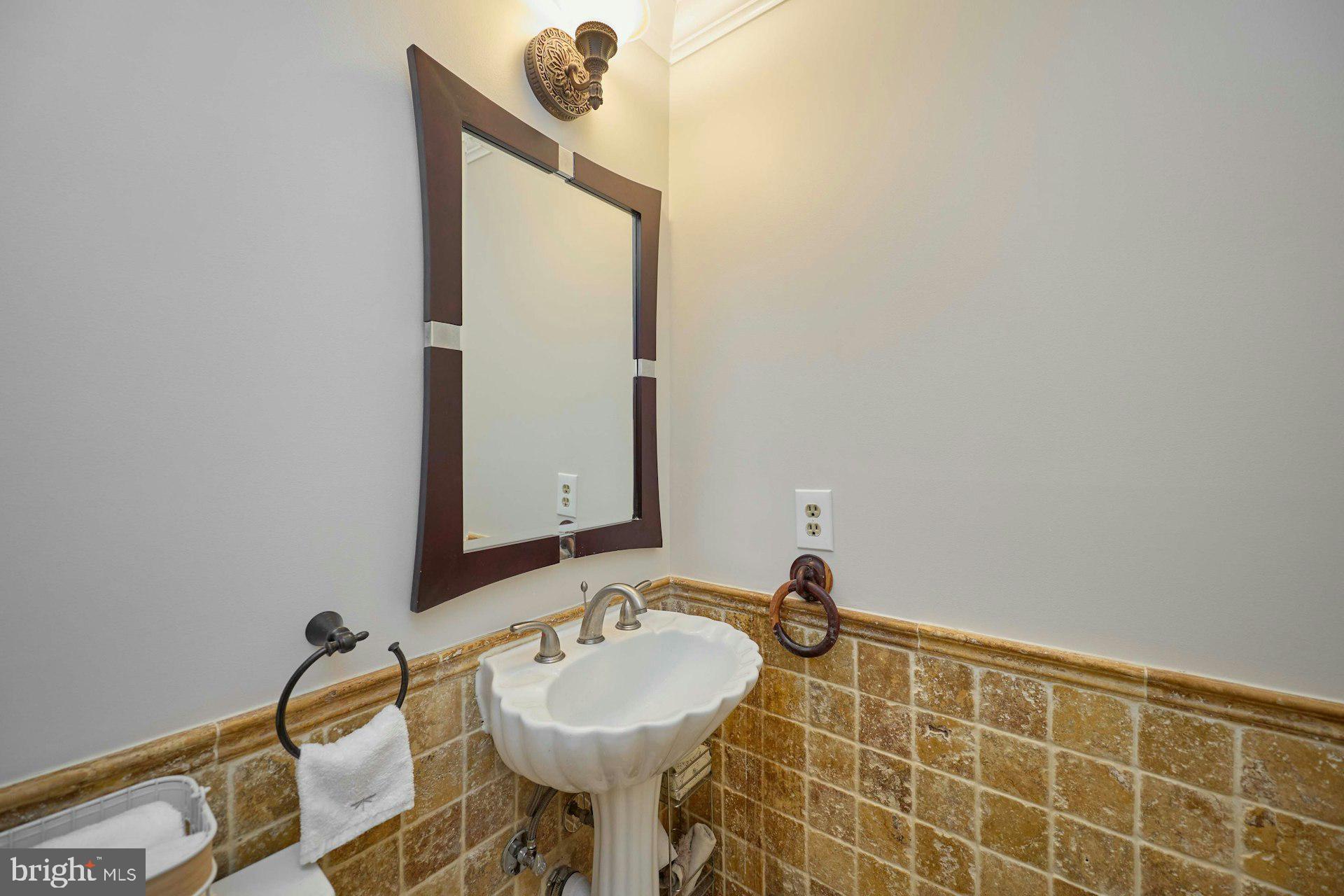 BONNIEMILL ACRES - Residential