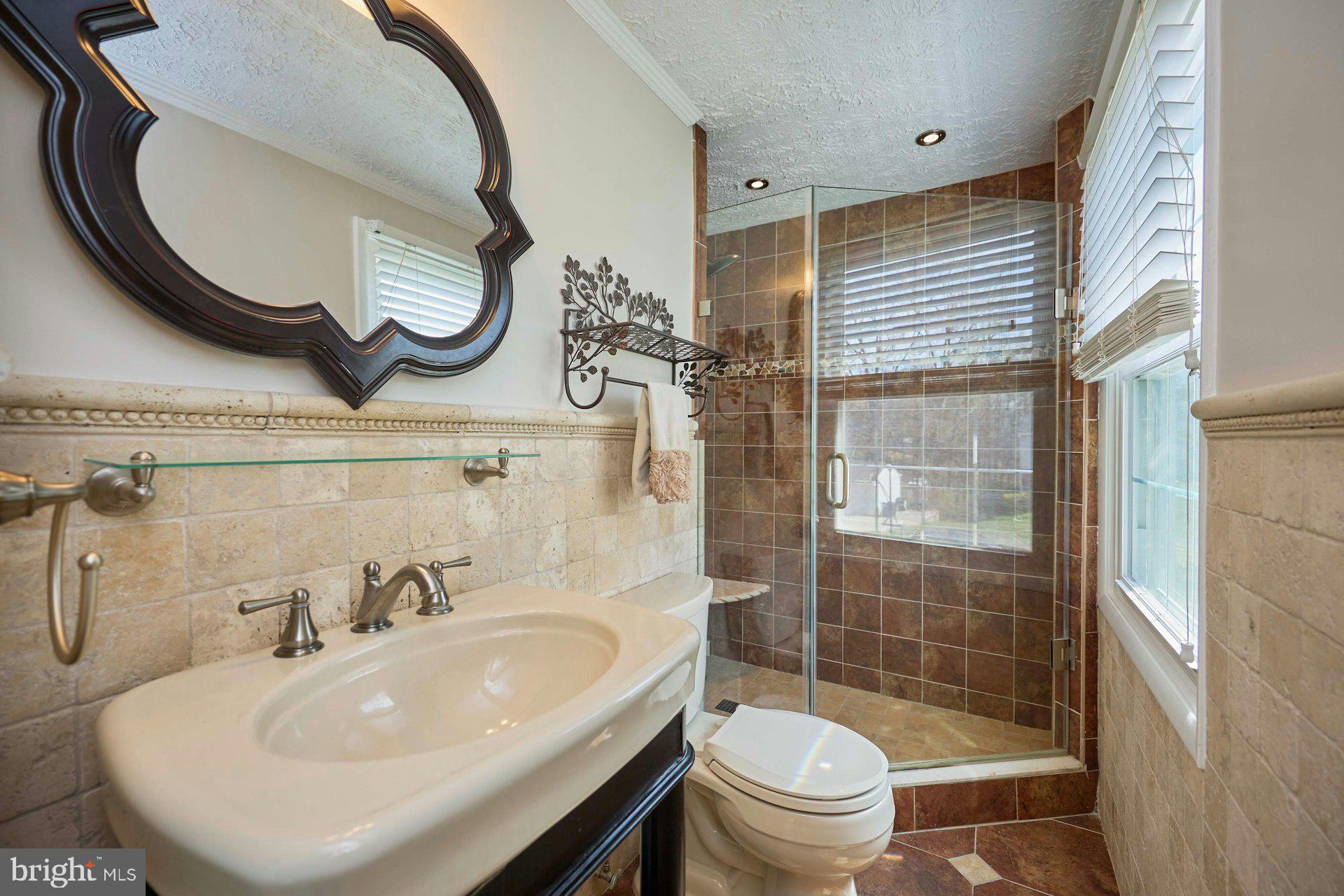 BONNIEMILL ACRES - Residential