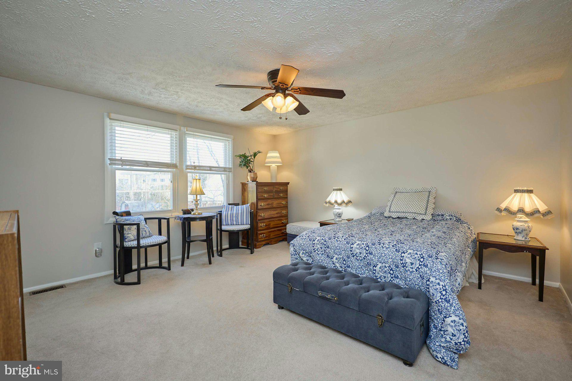 BONNIEMILL ACRES - Residential