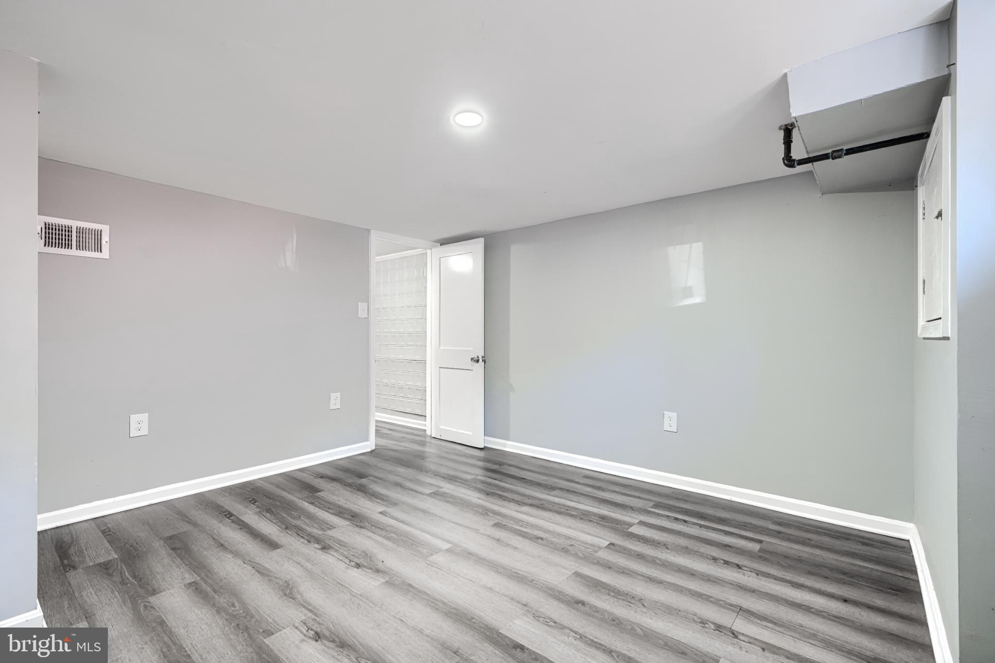 MCELDERRY PARK - Residential