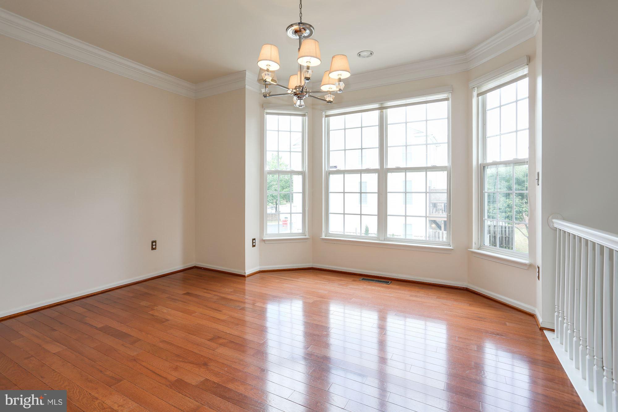 KINGSTOWNE - Residential