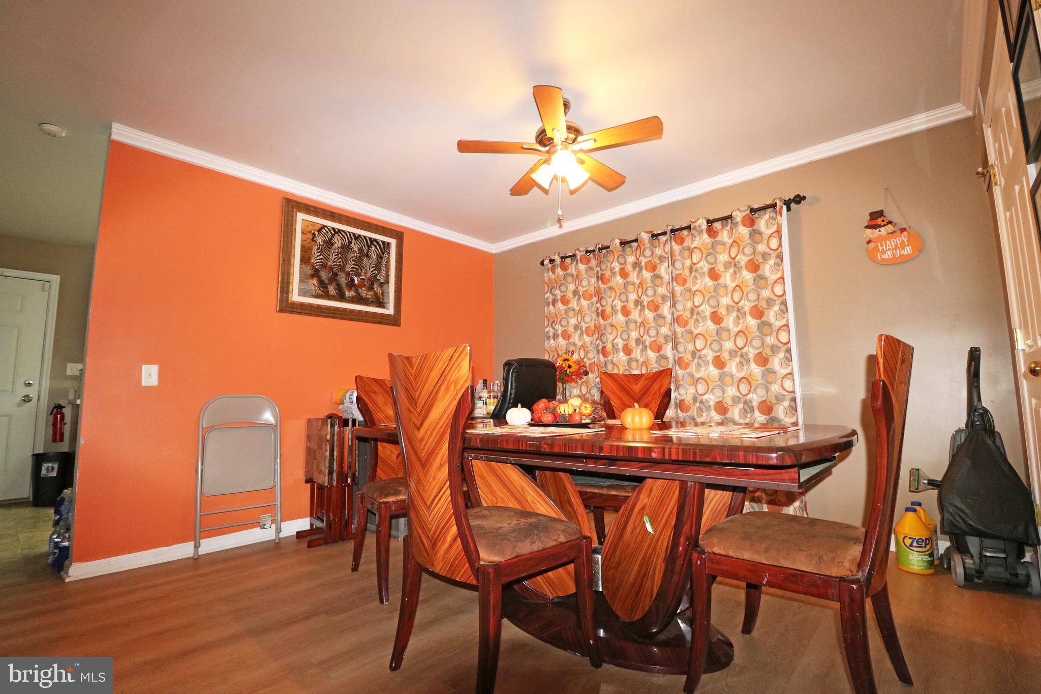 SUN VILLAGE - Residential