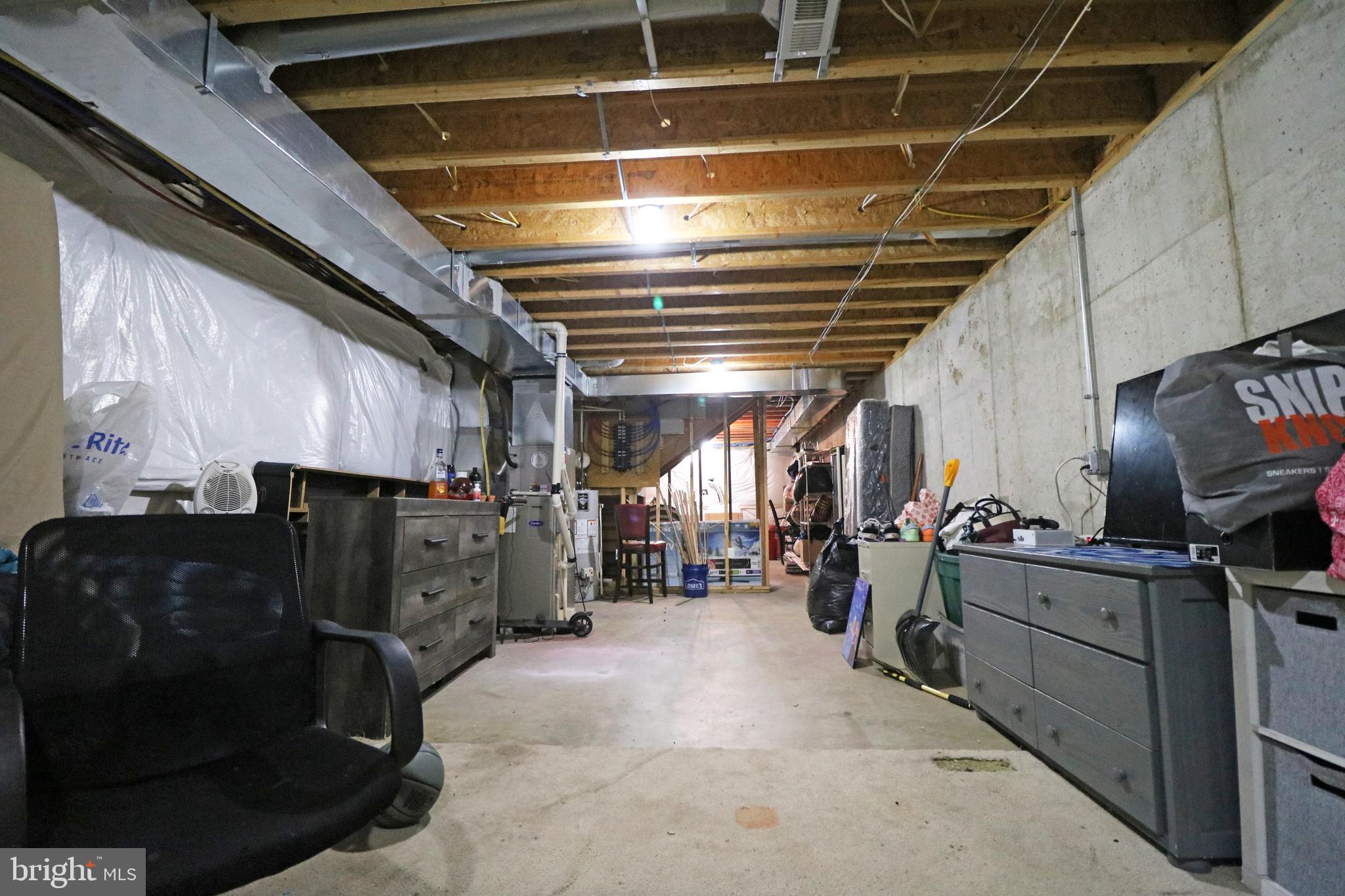 SUN VILLAGE - Residential