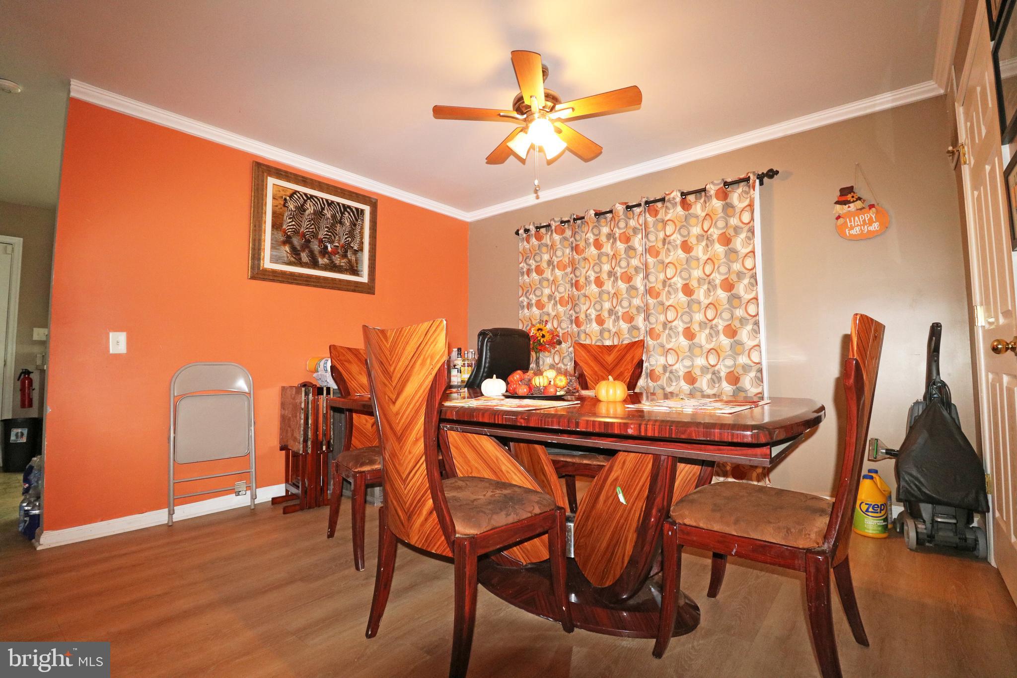 SUN VILLAGE - Residential