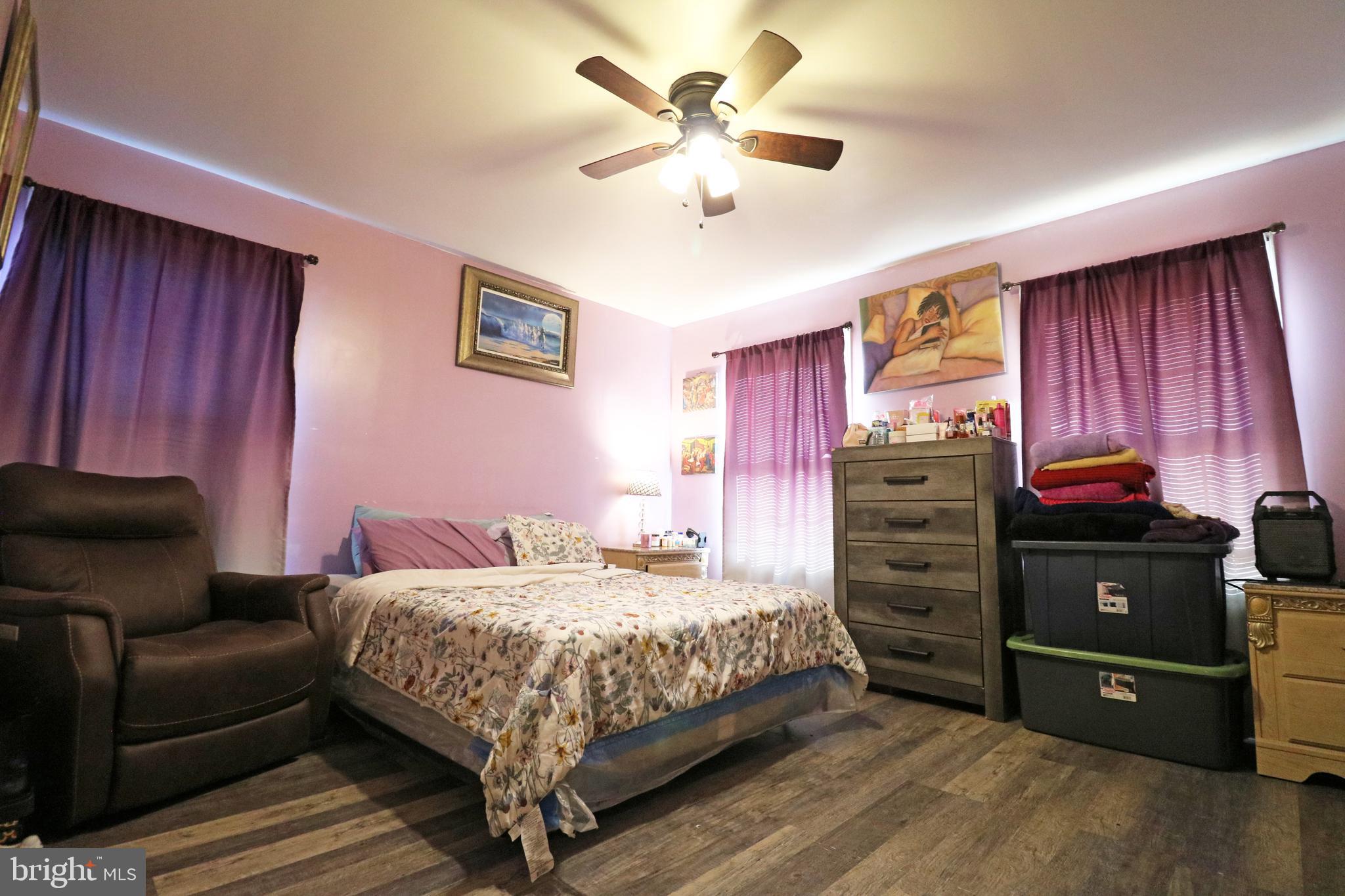 SUN VILLAGE - Residential