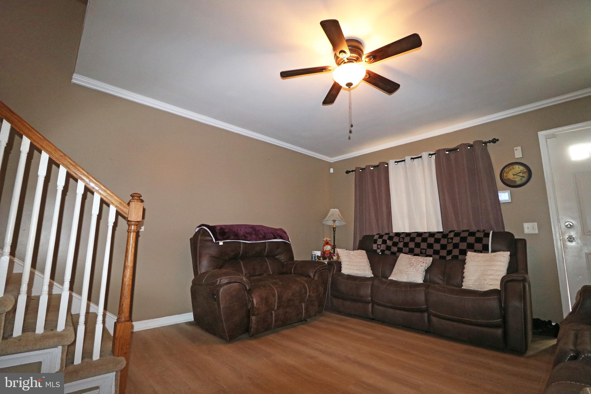 SUN VILLAGE - Residential