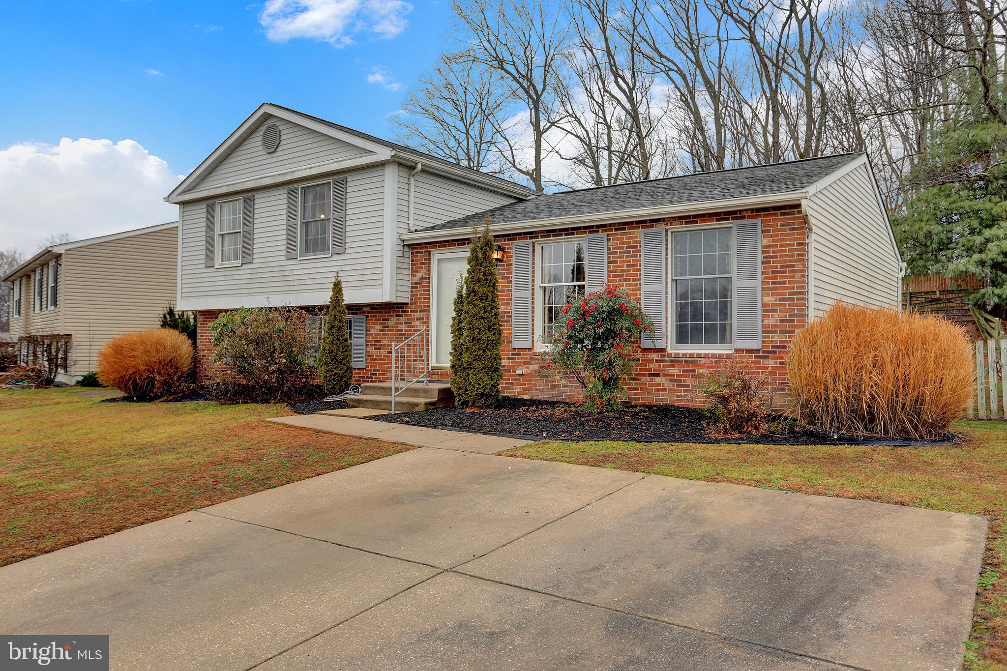 GOLDEN TREE - Residential