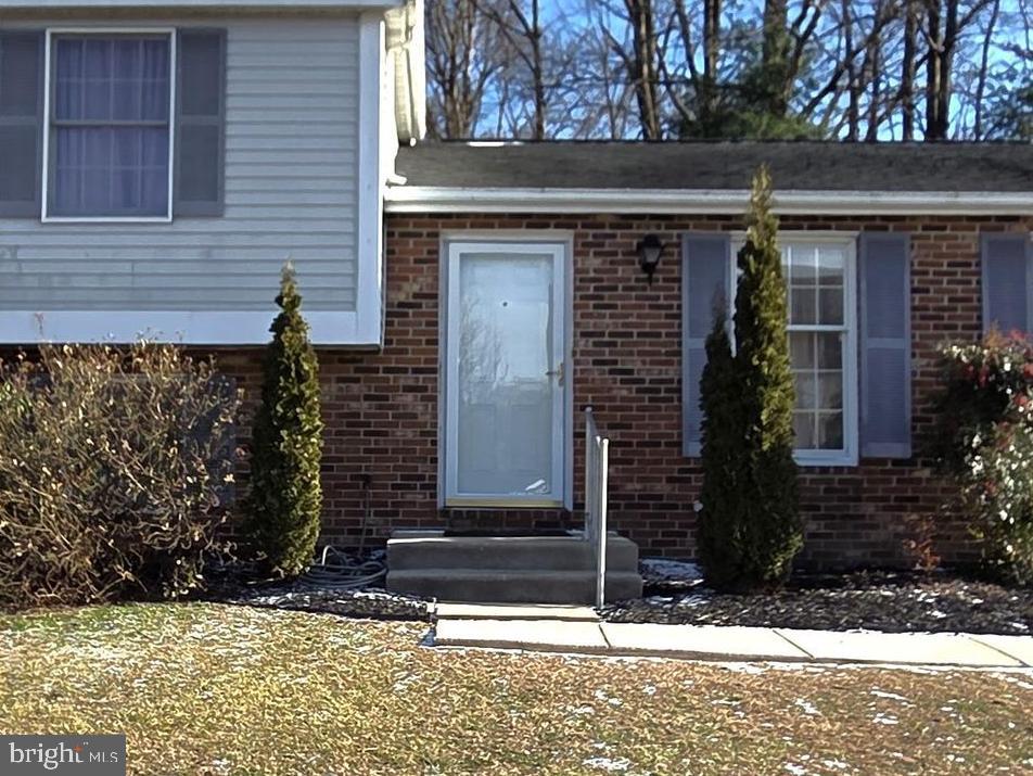 GOLDEN TREE - Residential