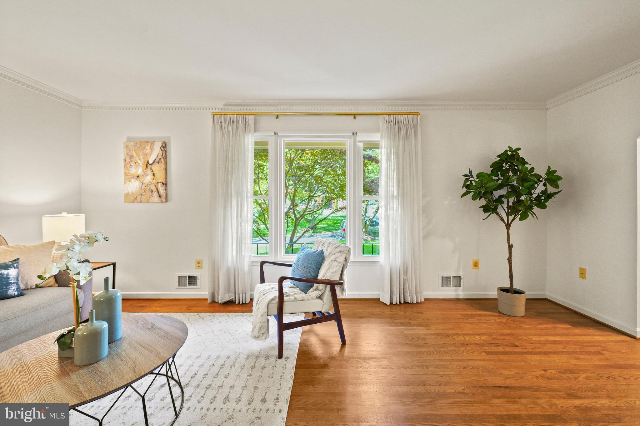 OAK SPRINGS - Residential