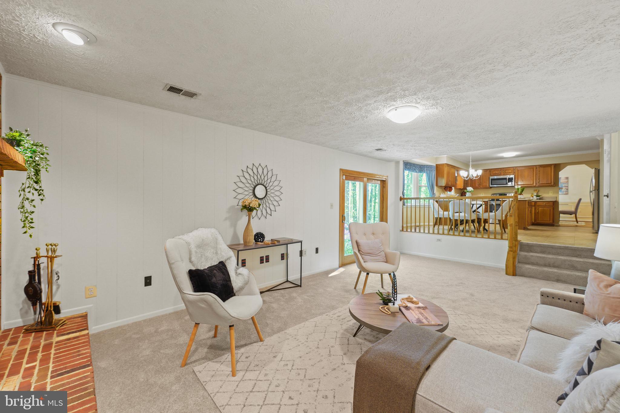 OAK SPRINGS - Residential