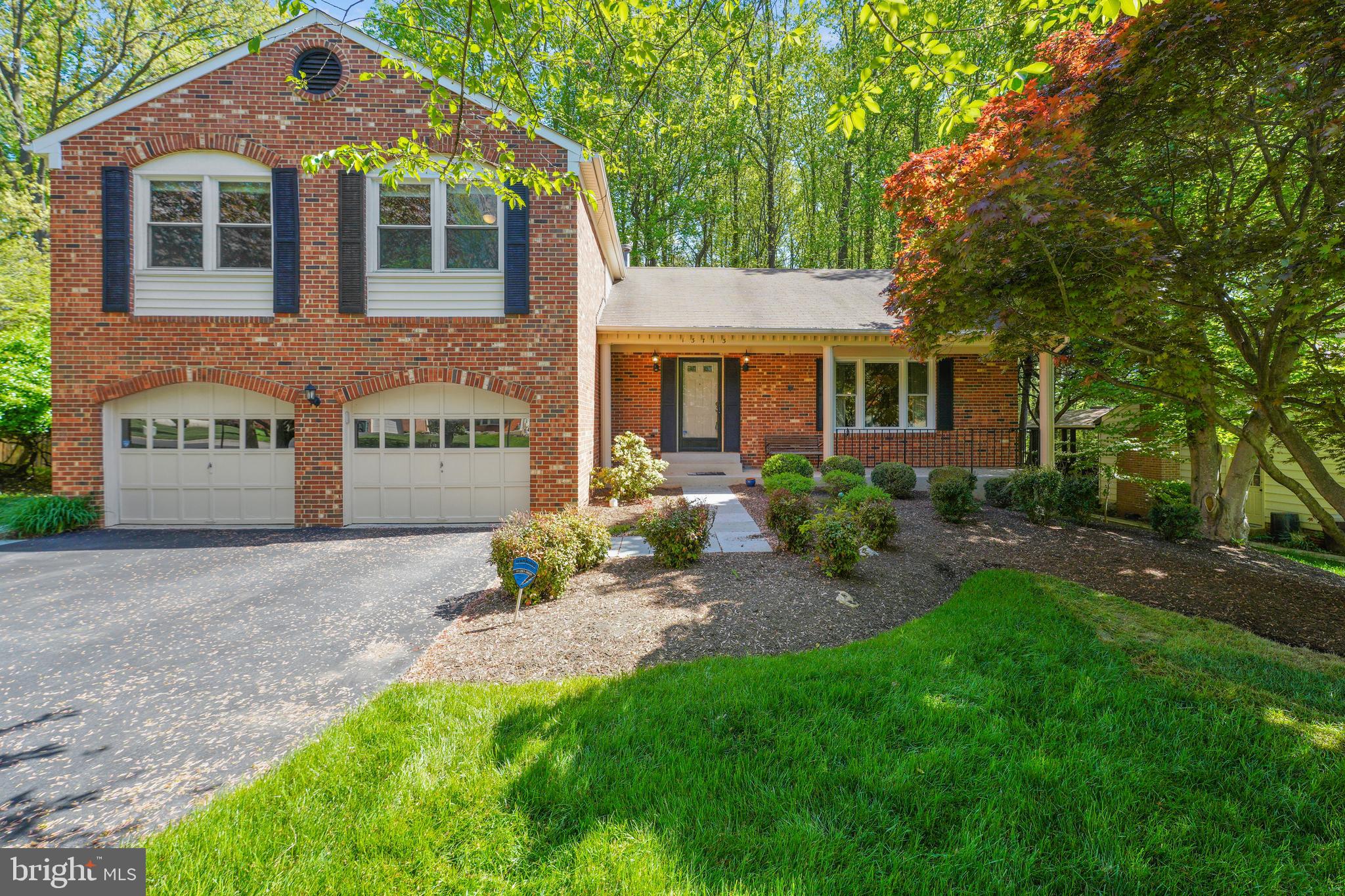 OAK SPRINGS - Residential