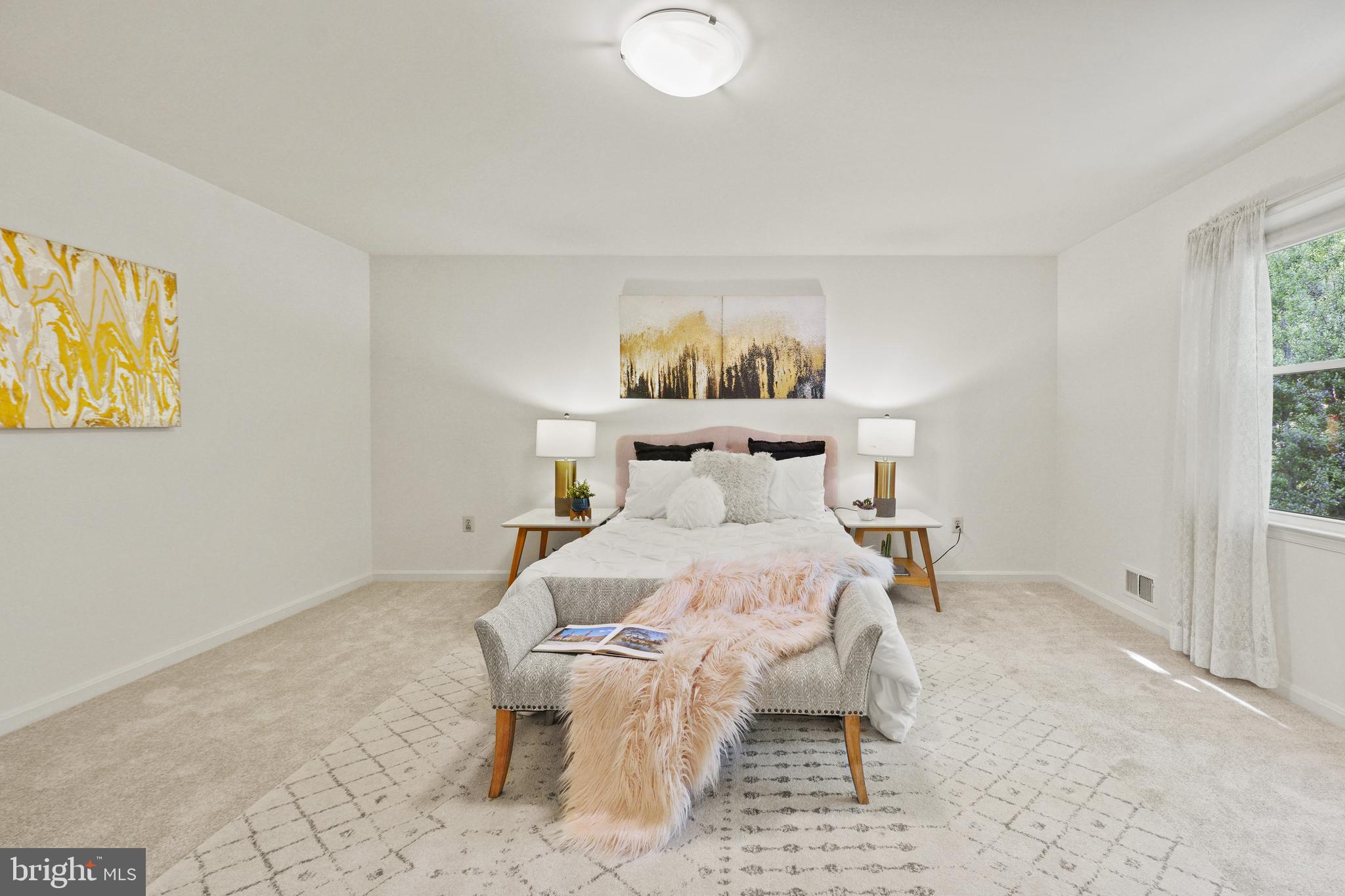 OAK SPRINGS - Residential