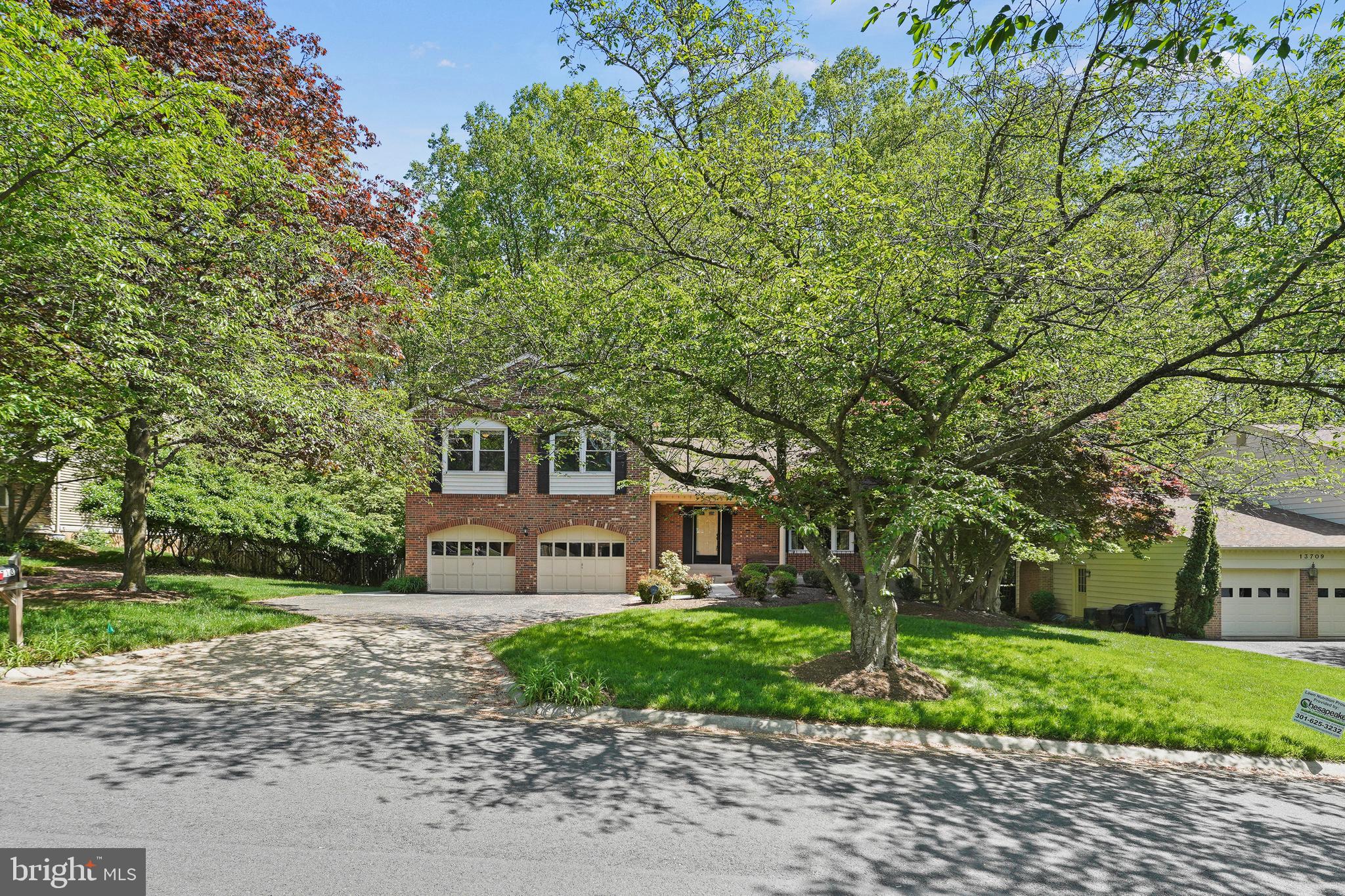 OAK SPRINGS - Residential