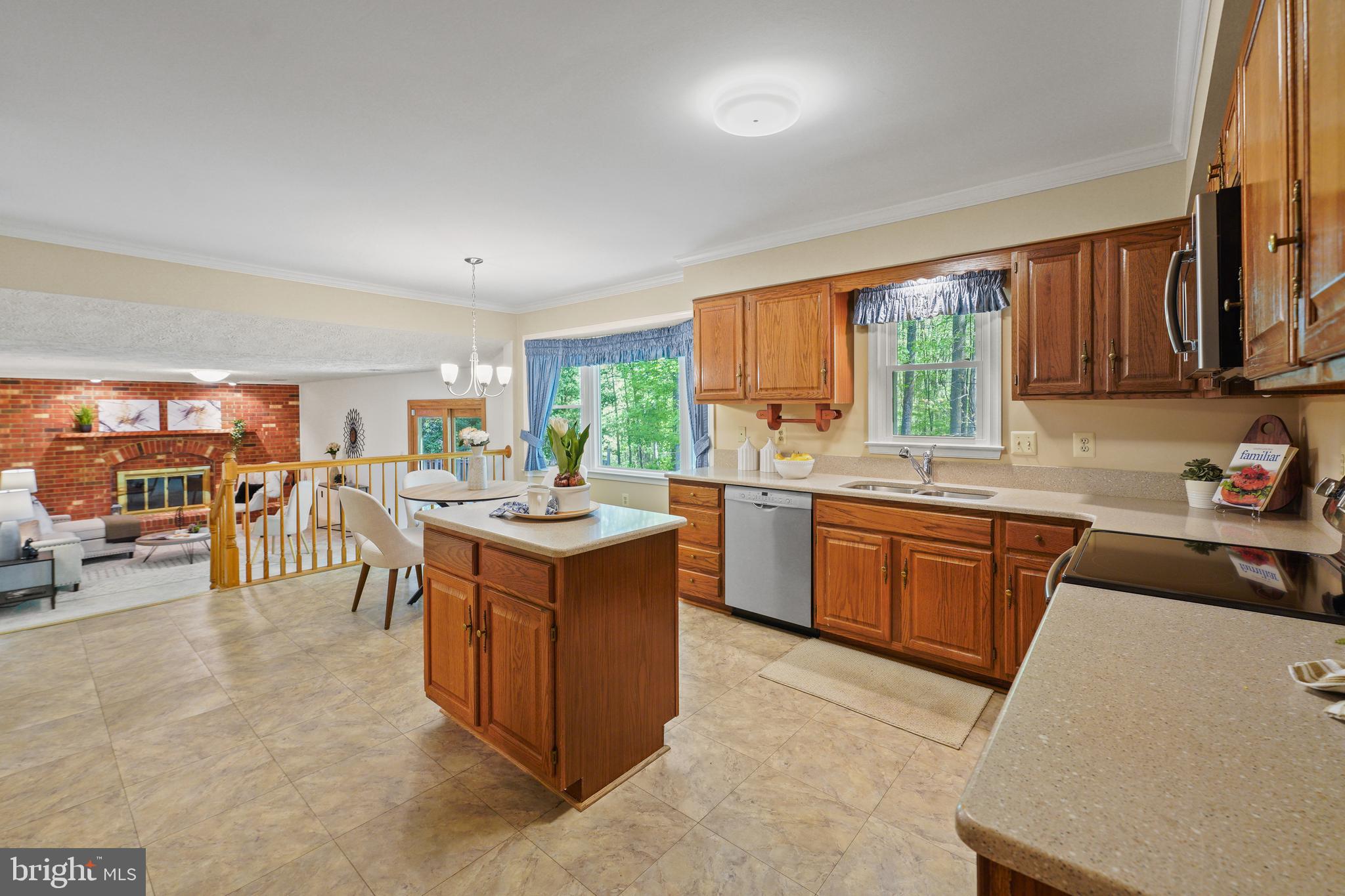 OAK SPRINGS - Residential