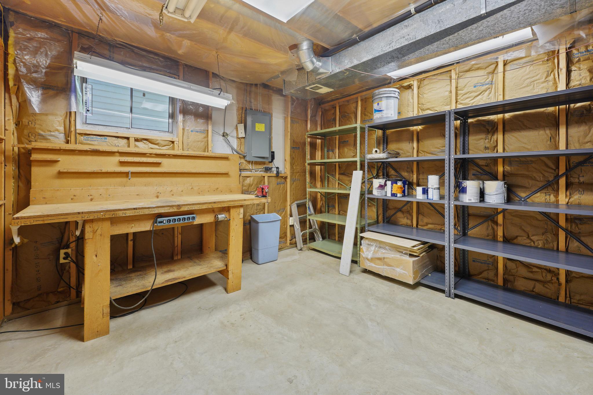 OAK SPRINGS - Residential