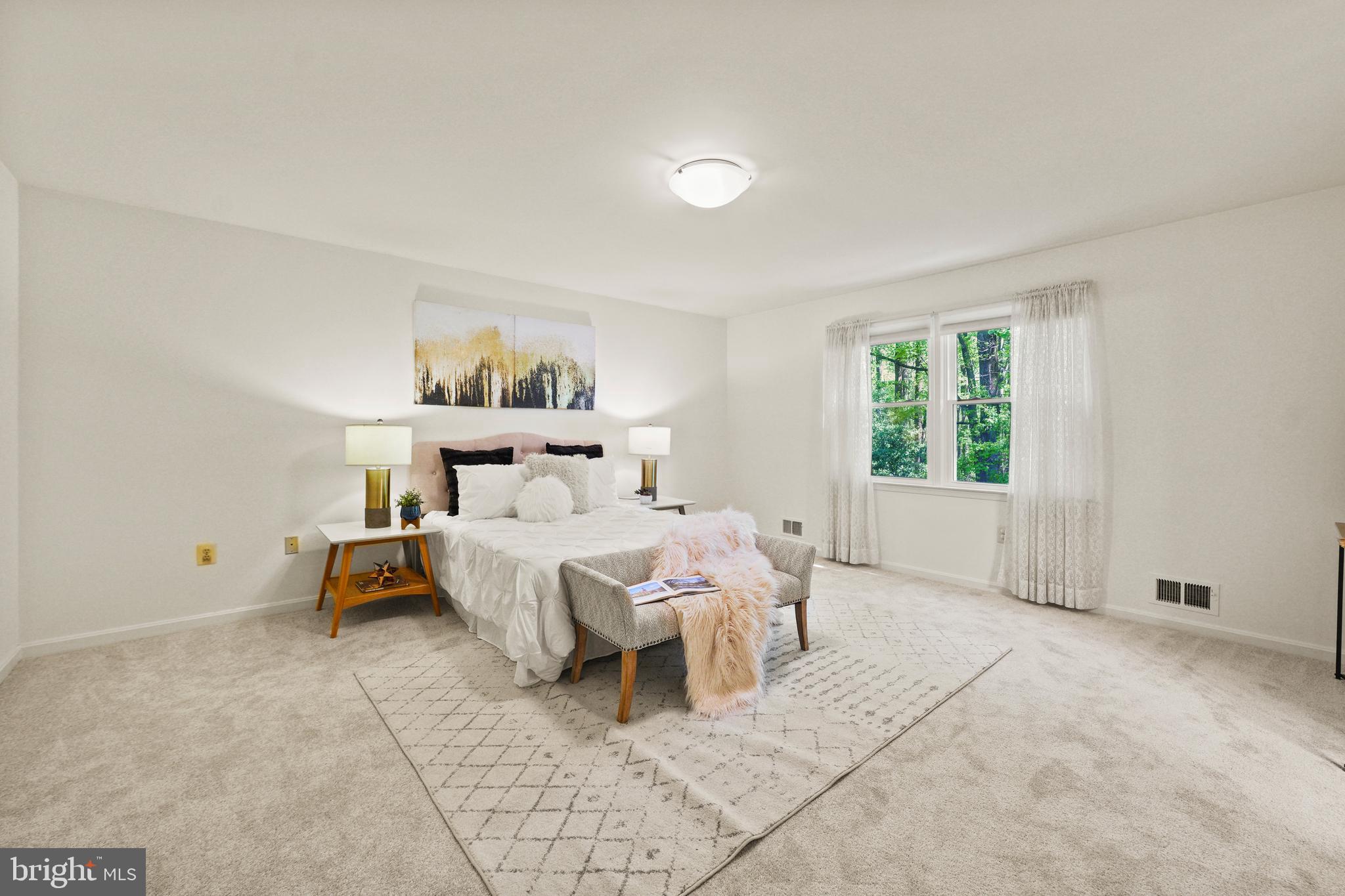 OAK SPRINGS - Residential