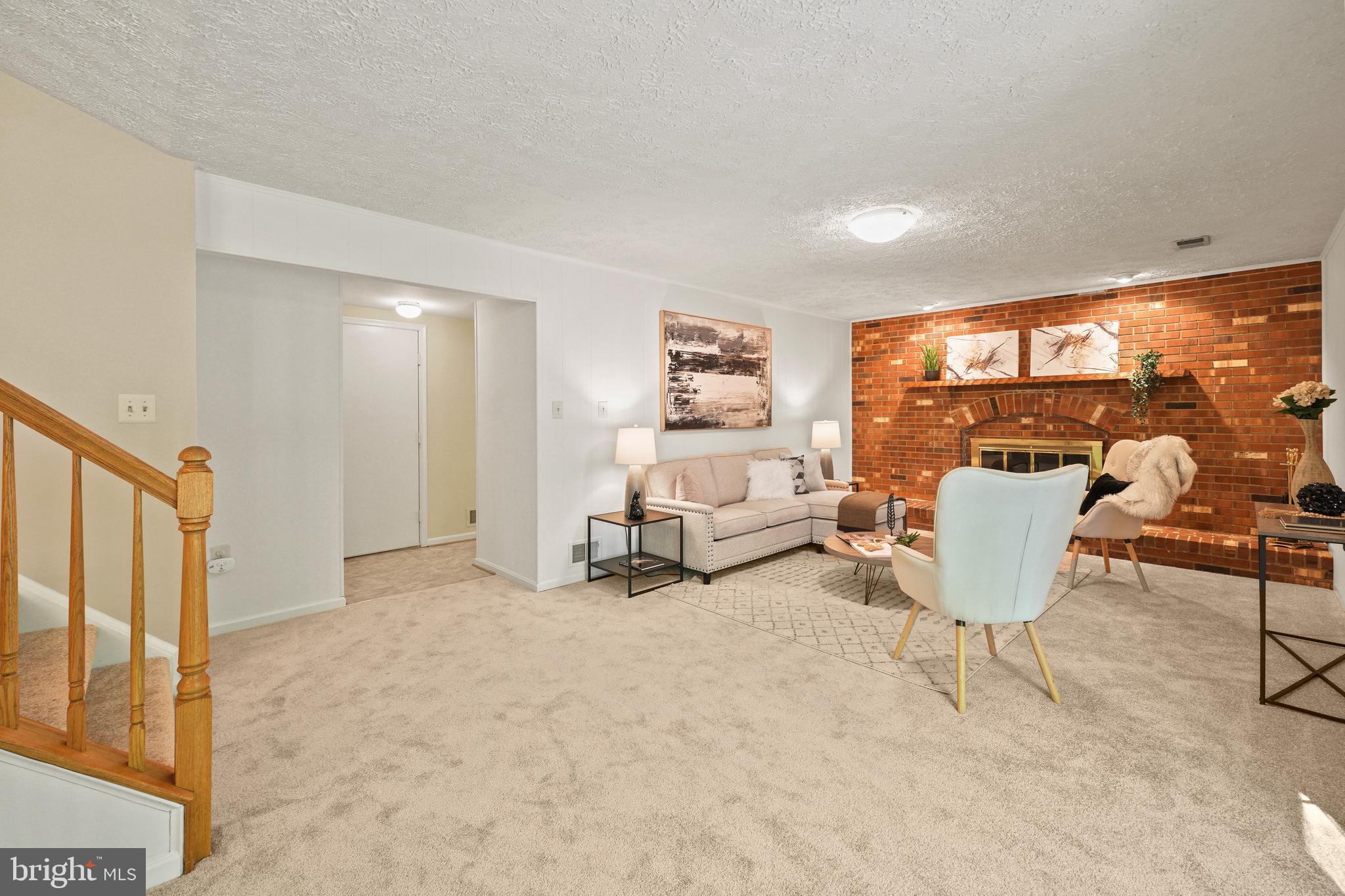 OAK SPRINGS - Residential