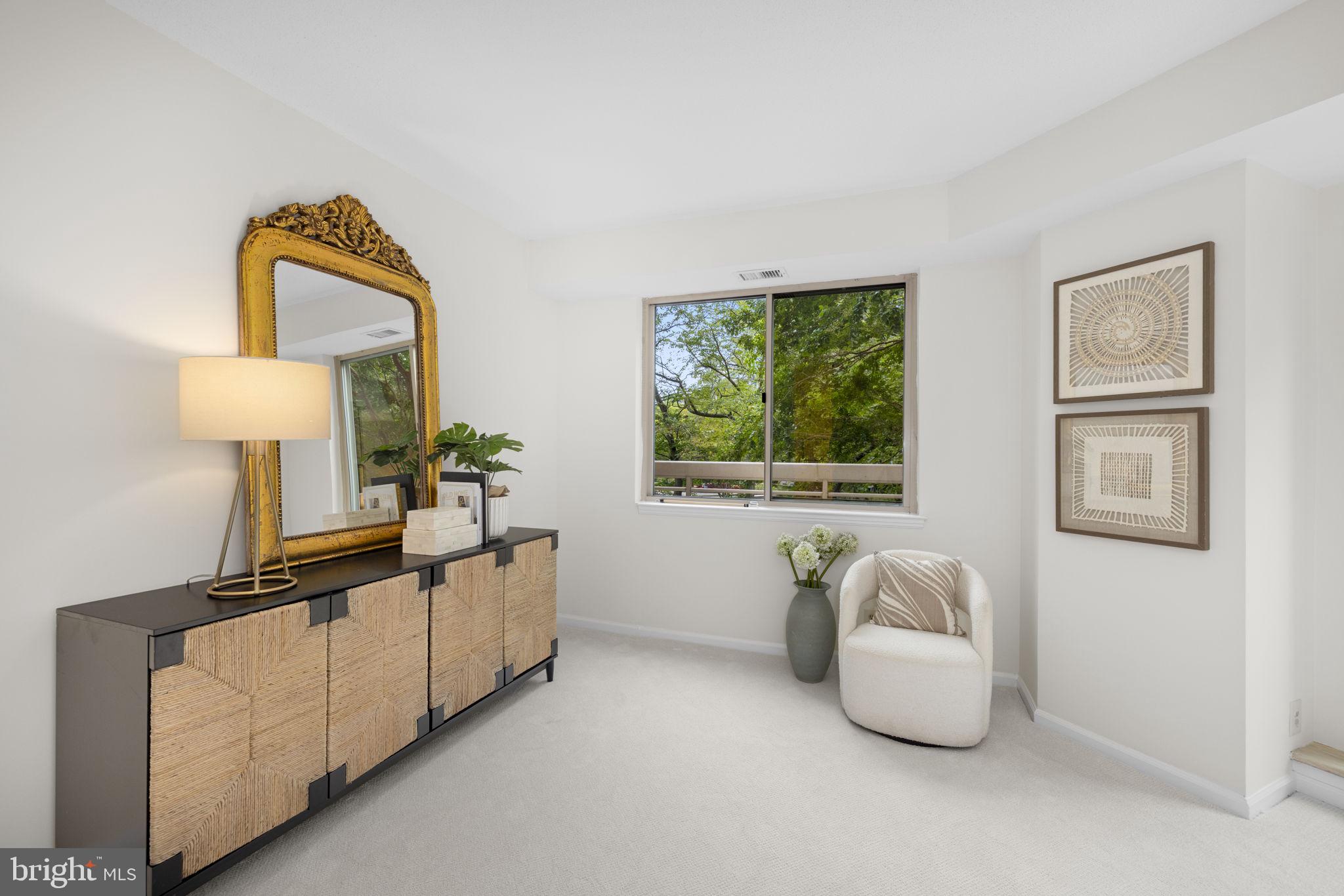 SOMERSET HOUSE - Residential