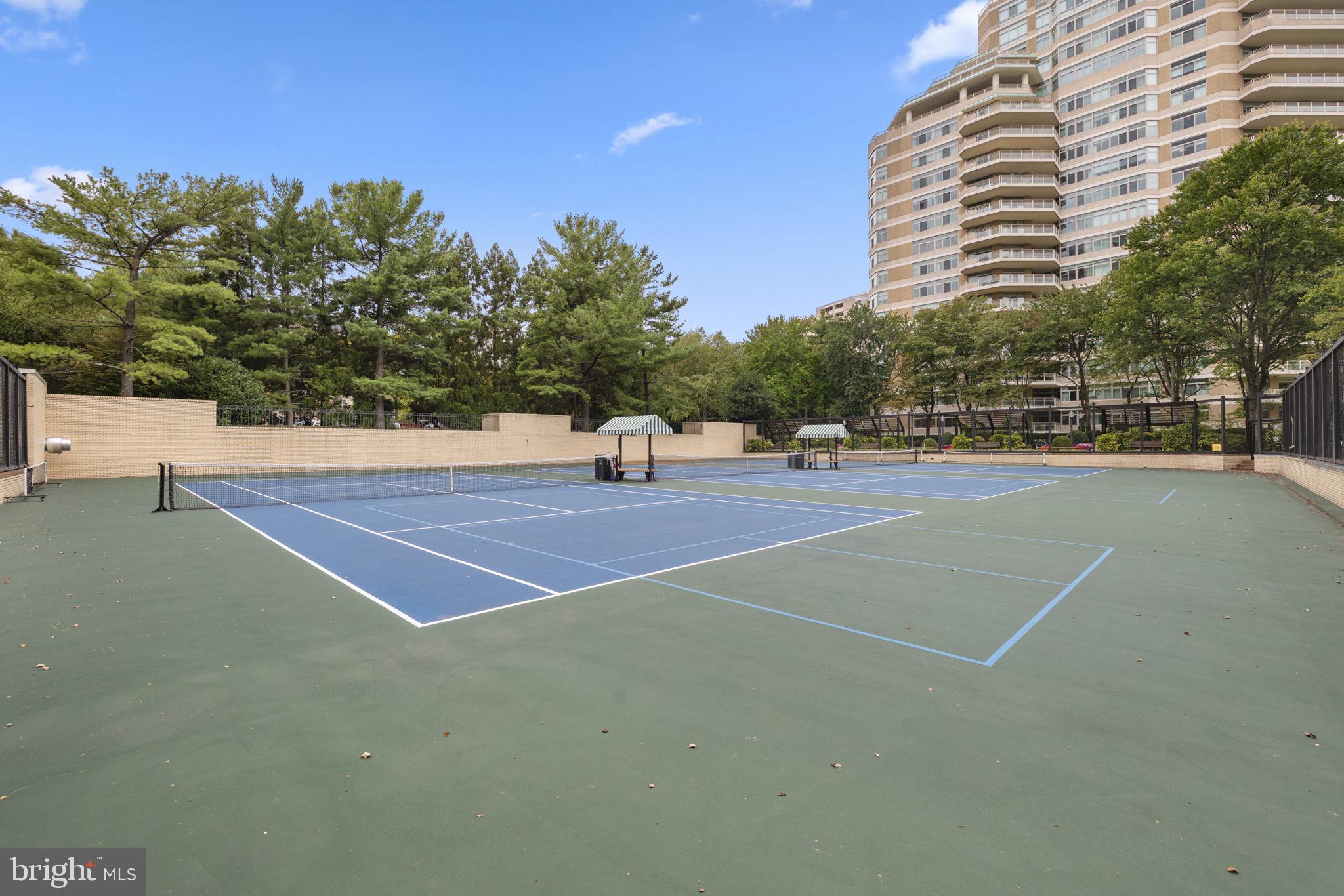 SOMERSET HOUSE - Residential