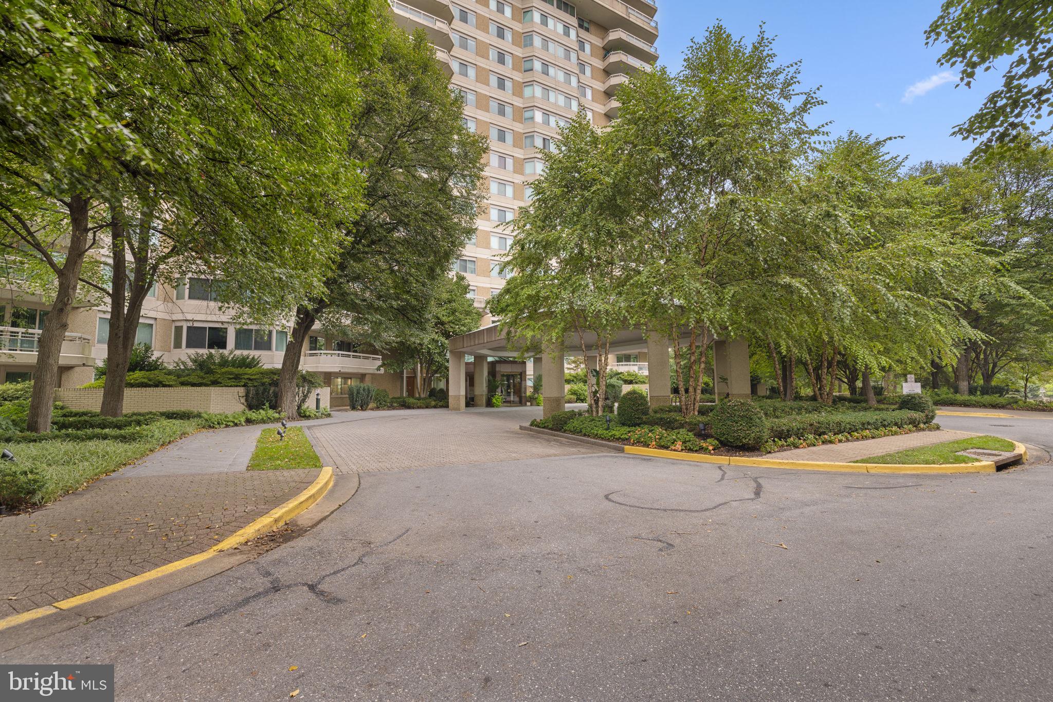 SOMERSET HOUSE - Residential