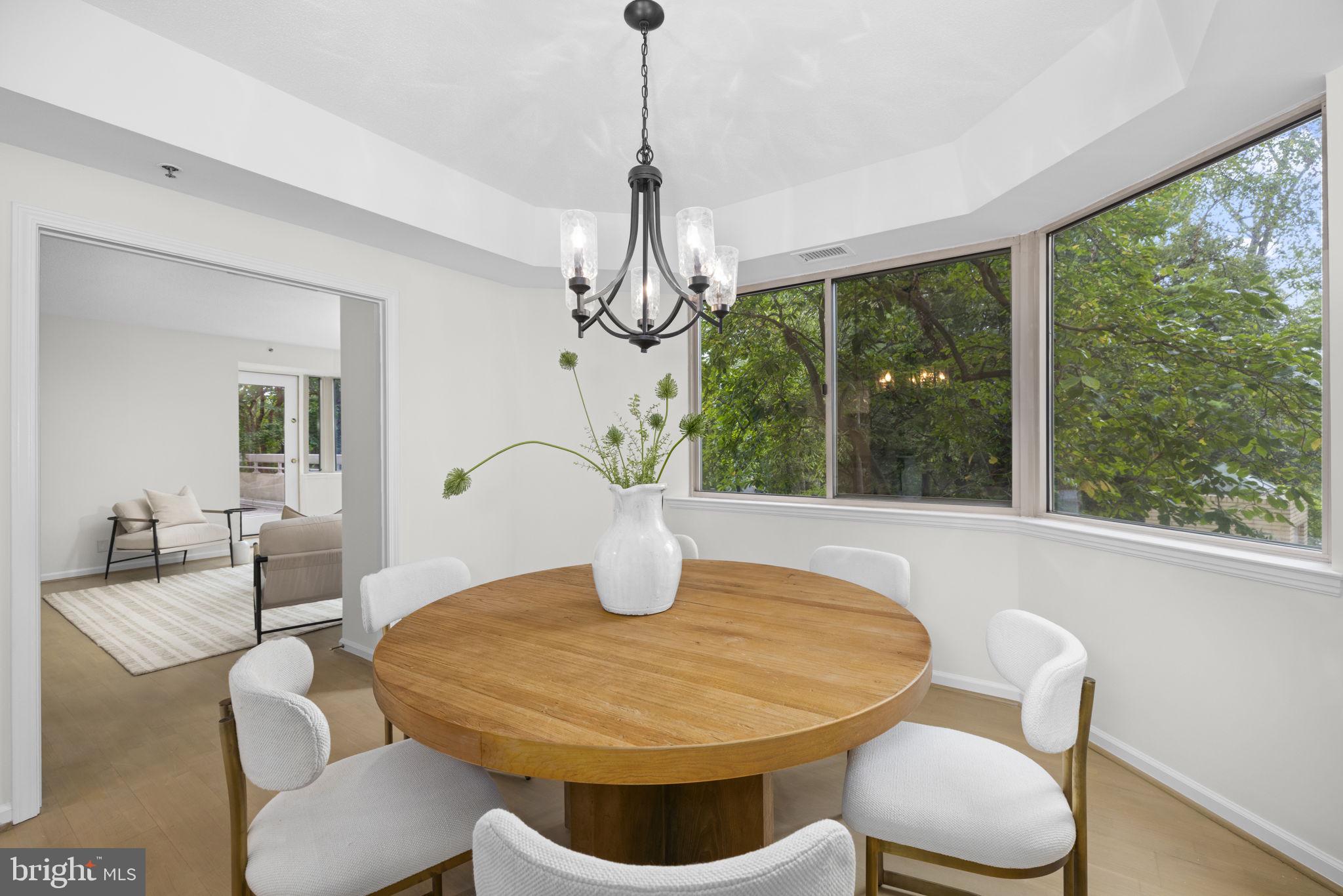 SOMERSET HOUSE - Residential