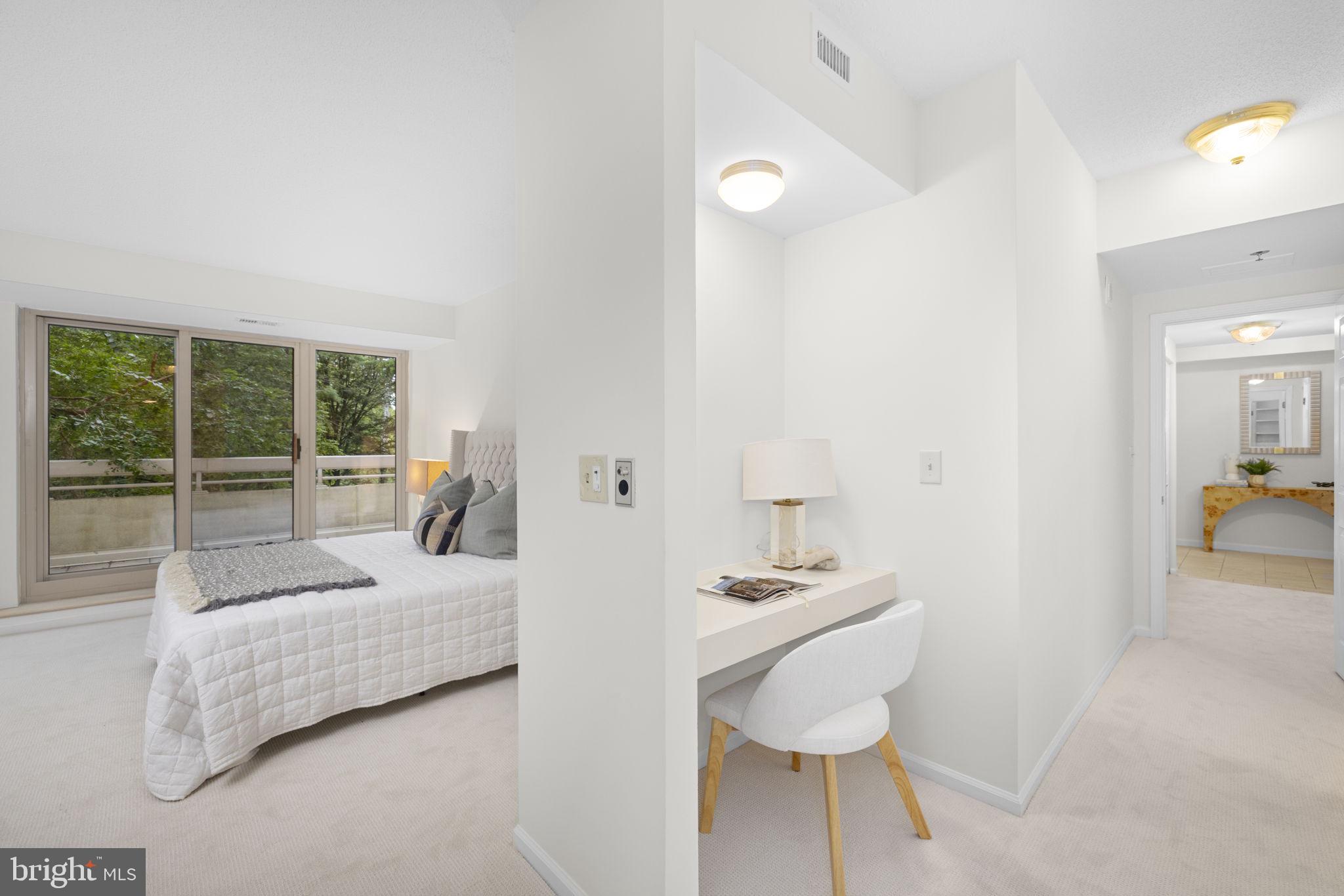 SOMERSET HOUSE - Residential