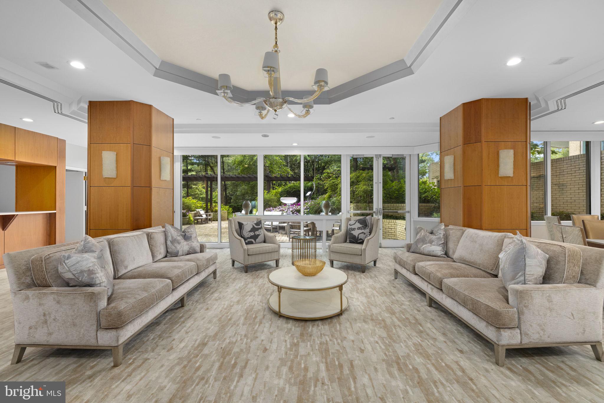 SOMERSET HOUSE - Residential