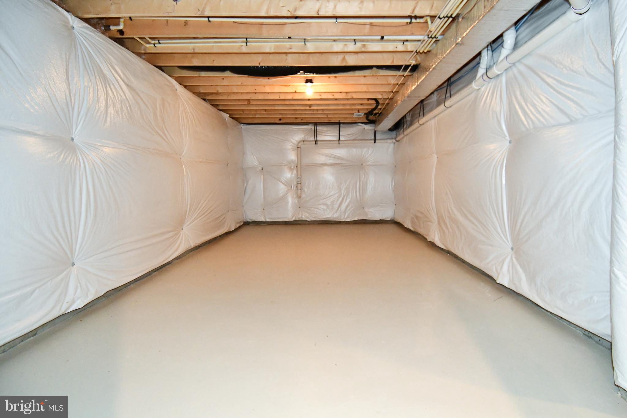 ALEXANDER'S CROSSING - Residential