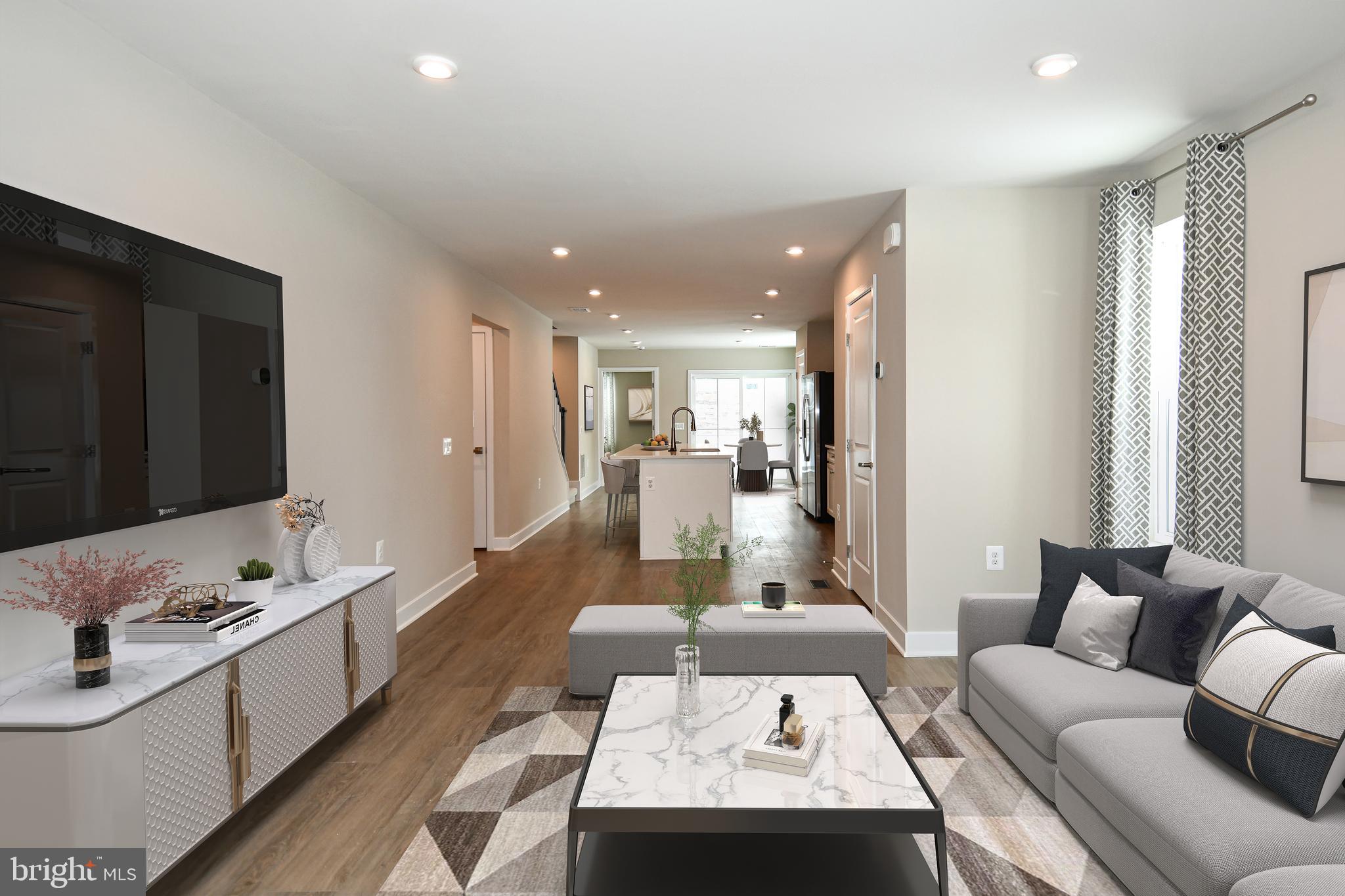 ALEXANDER'S CROSSING - Residential