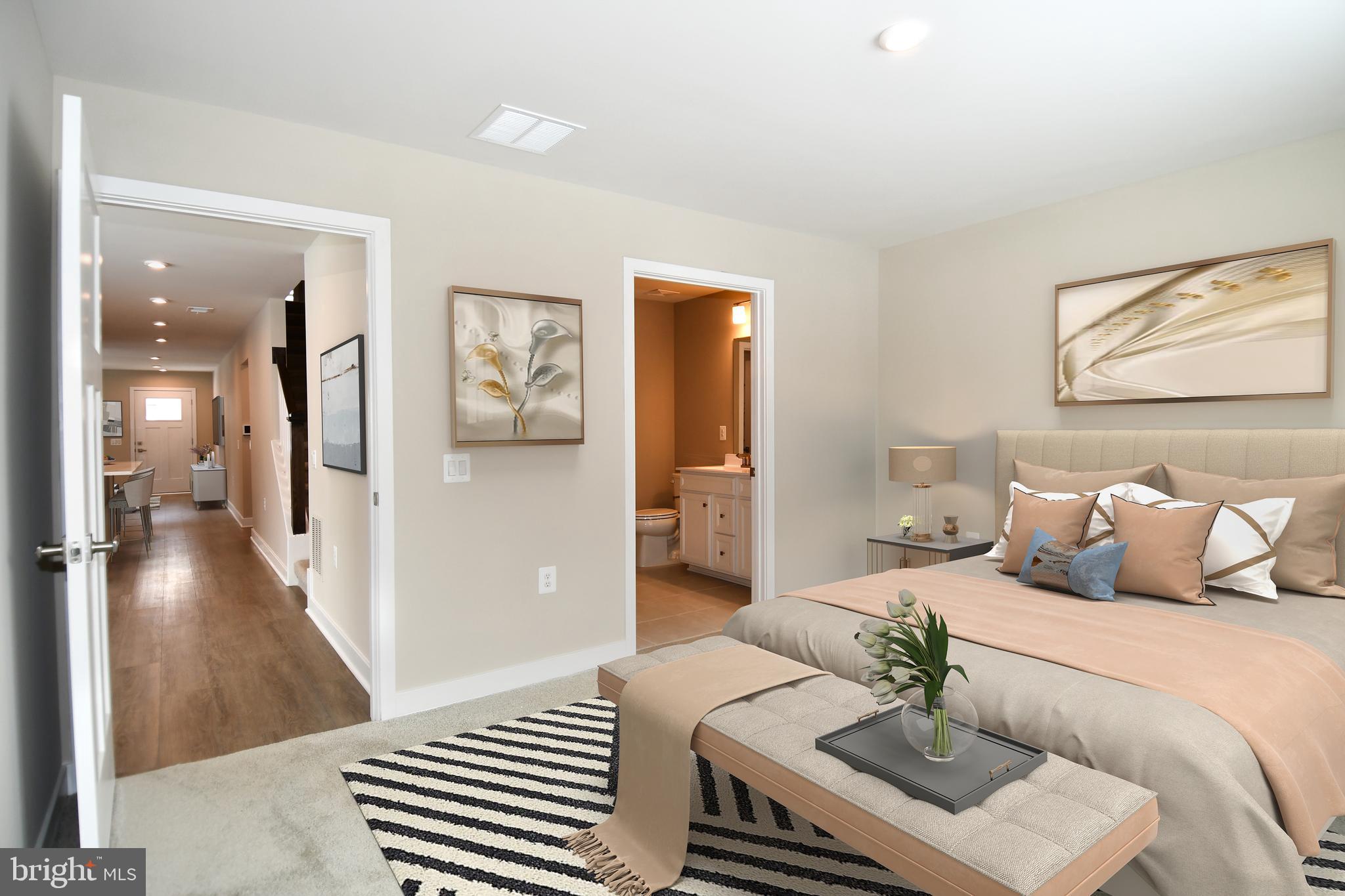 ALEXANDER'S CROSSING - Residential