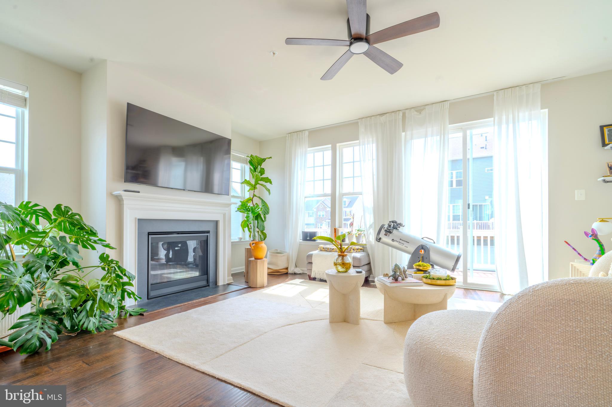 TALLYN RIDGE - Residential Lease