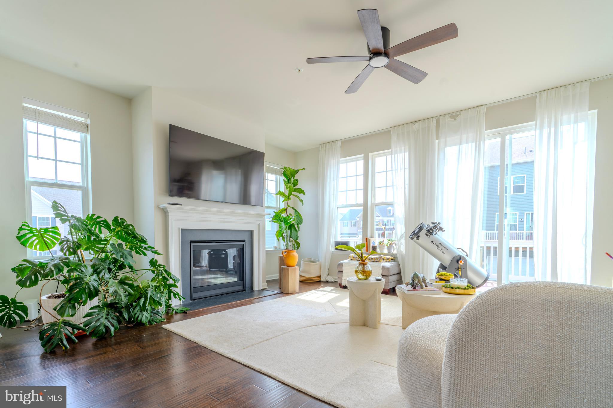 TALLYN RIDGE - Residential Lease