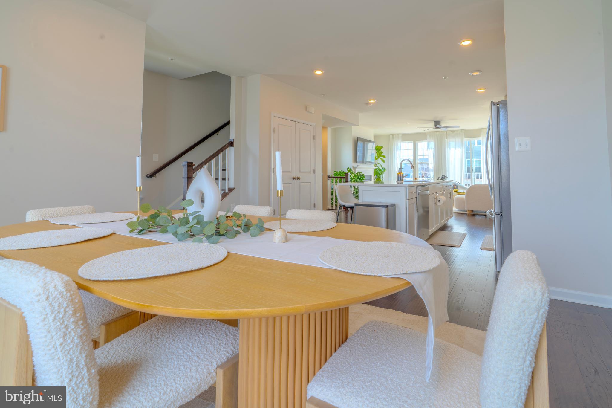 TALLYN RIDGE - Residential Lease