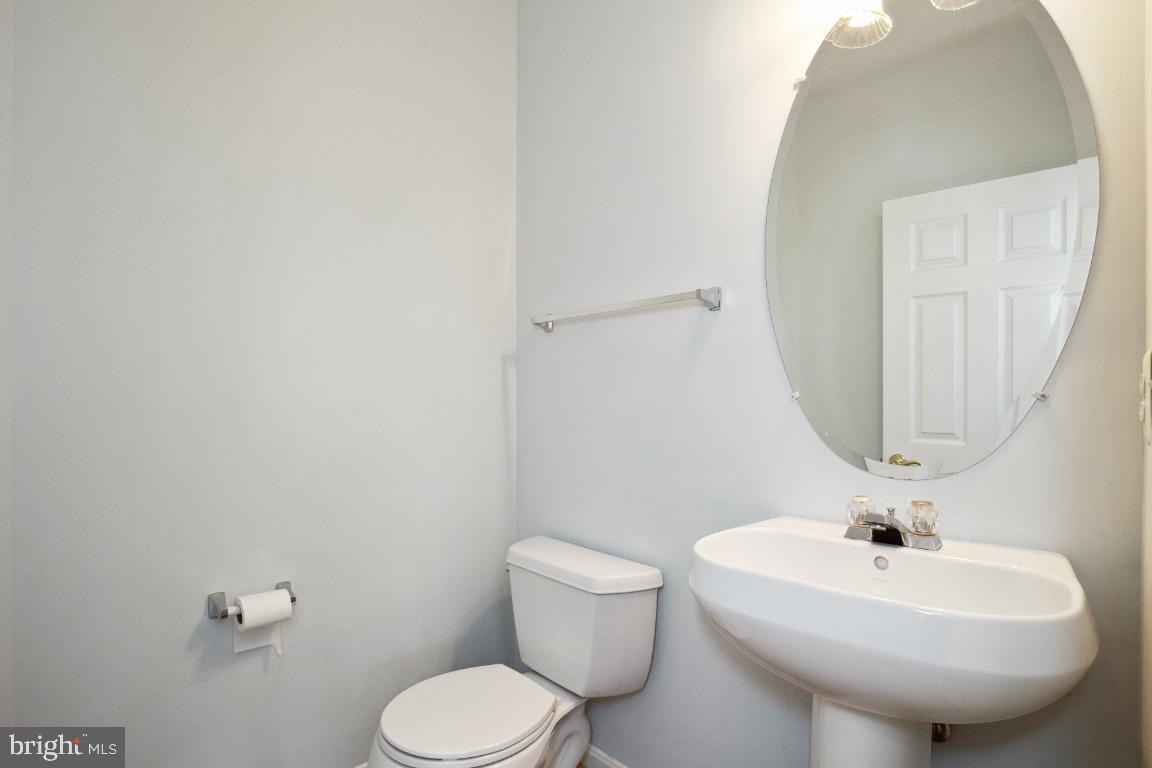 GUNSTON HILL - Residential Lease