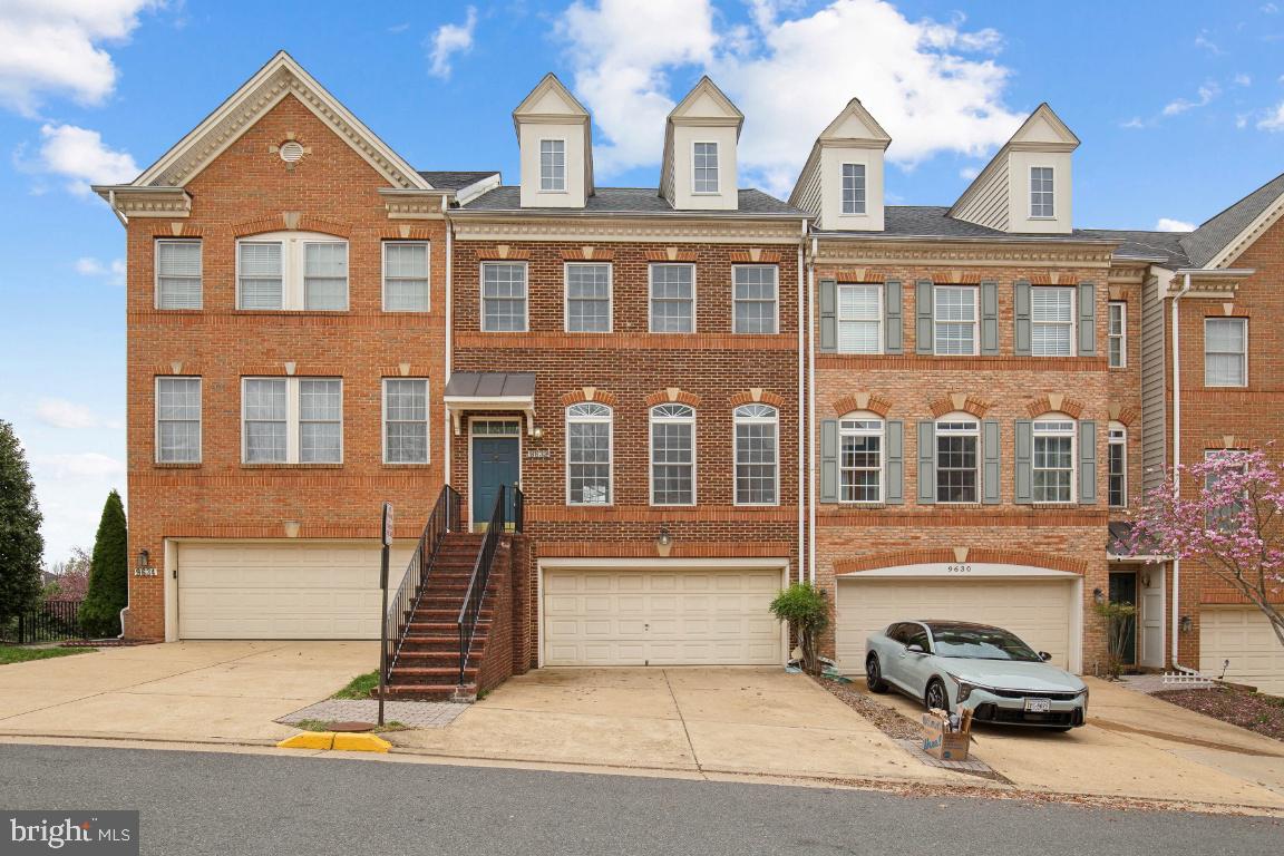 GUNSTON HILL - Residential Lease