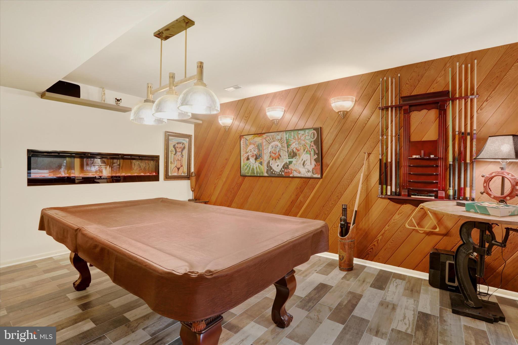 SUTPHIN PINES - Residential