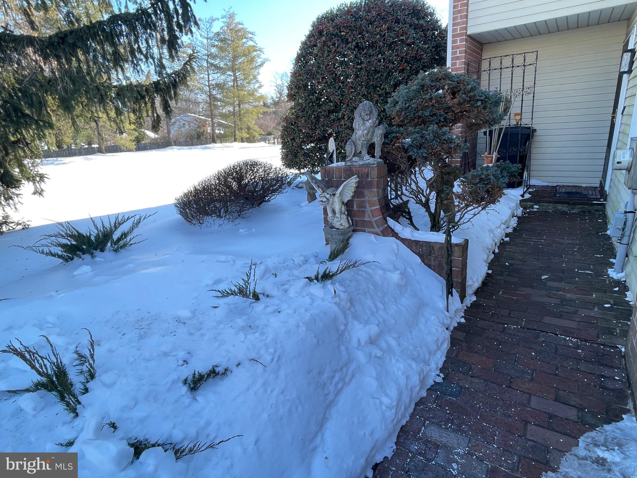 SUTPHIN PINES - Residential