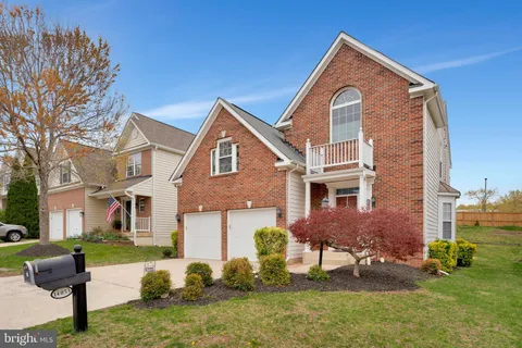 14053 Walney Village Court, Chantilly, VA MLS: VAFX2223584