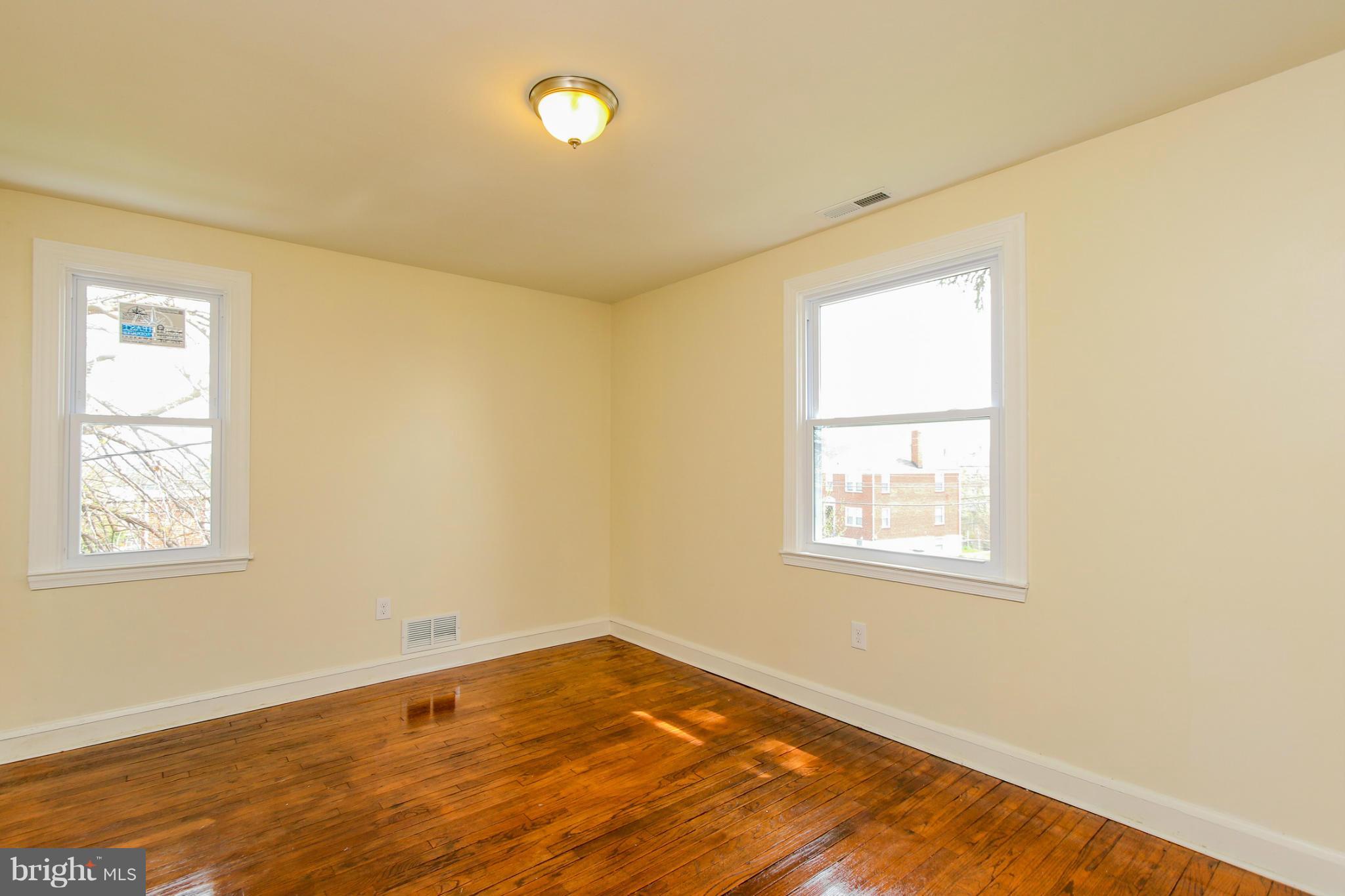 BELAIR-EDISON - Residential